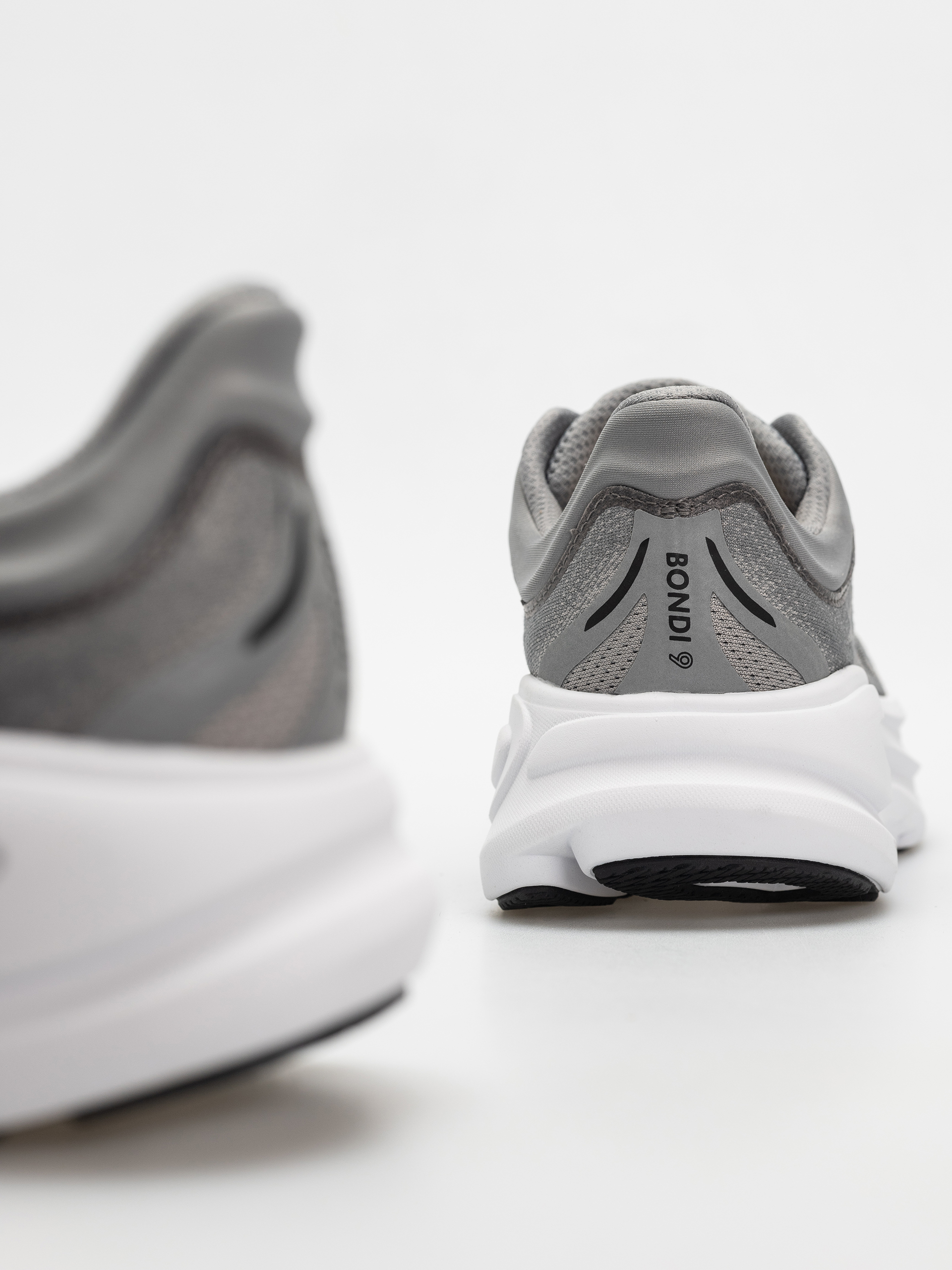 Взуття Hoka Bondi 9 (galactic grey/stellar gray)