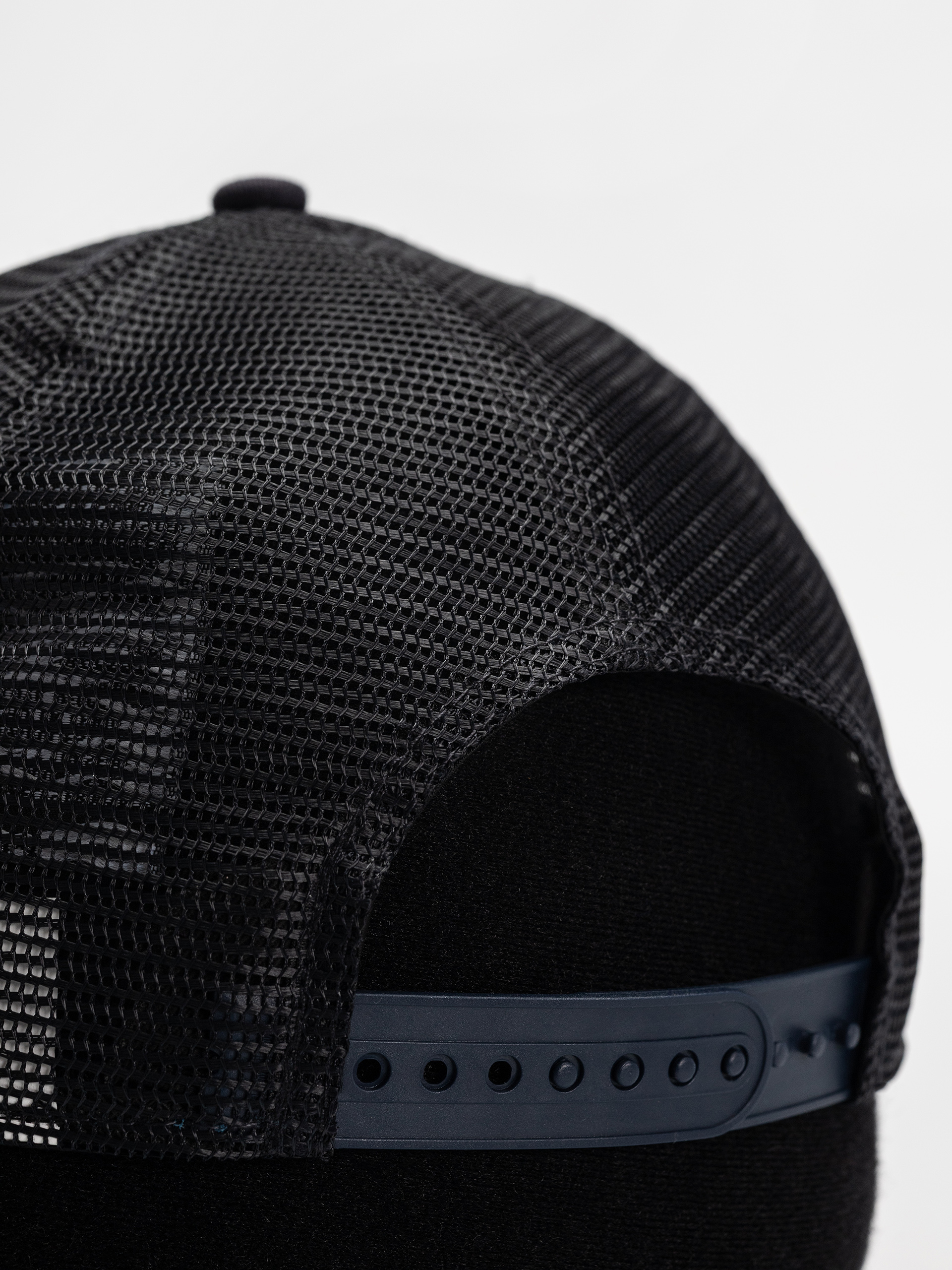 Кепка New Era License Plate Trucker (navy)