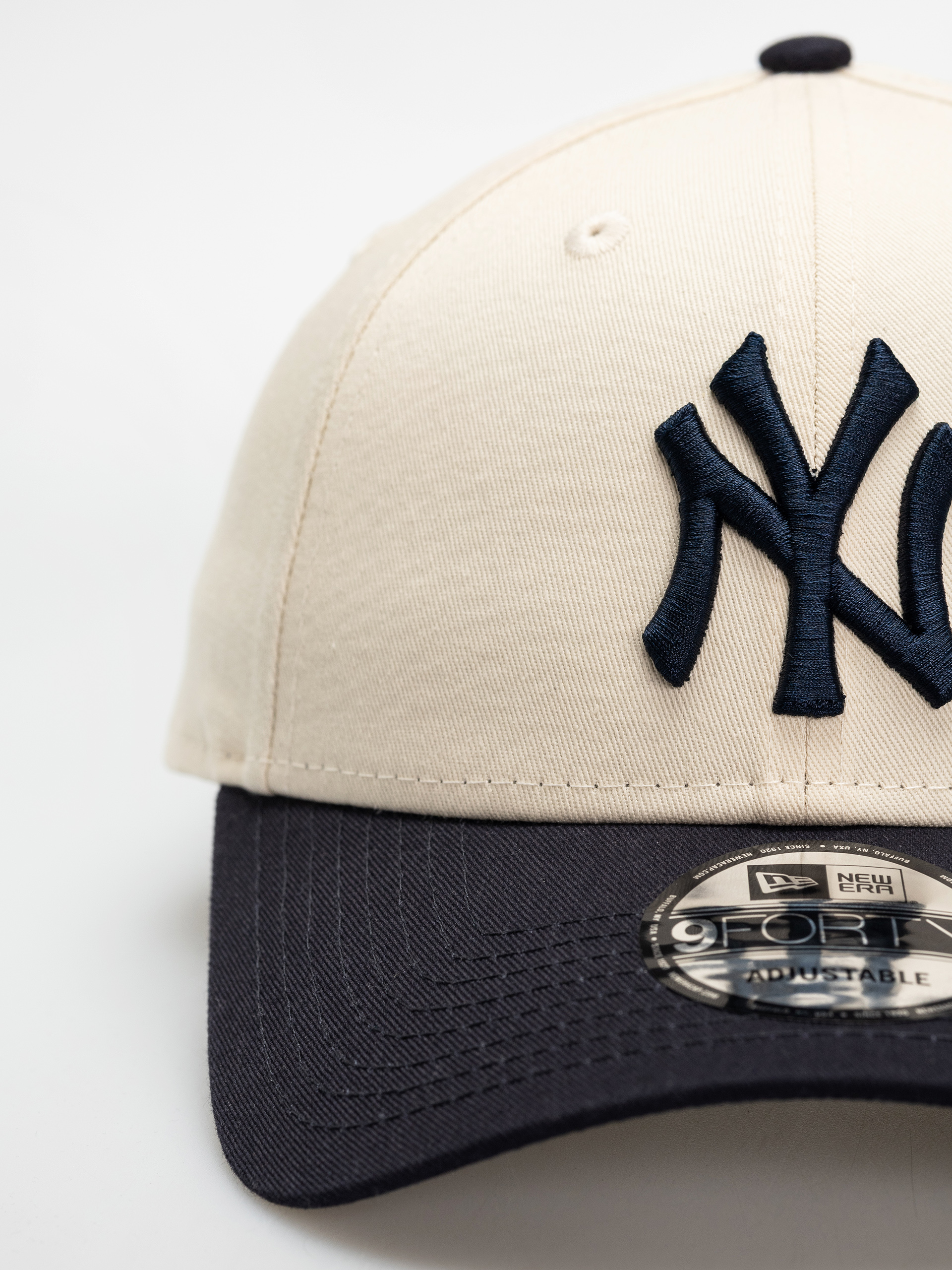 Кепка New Era Colour Block 9Forty New York Yankees (light beige)