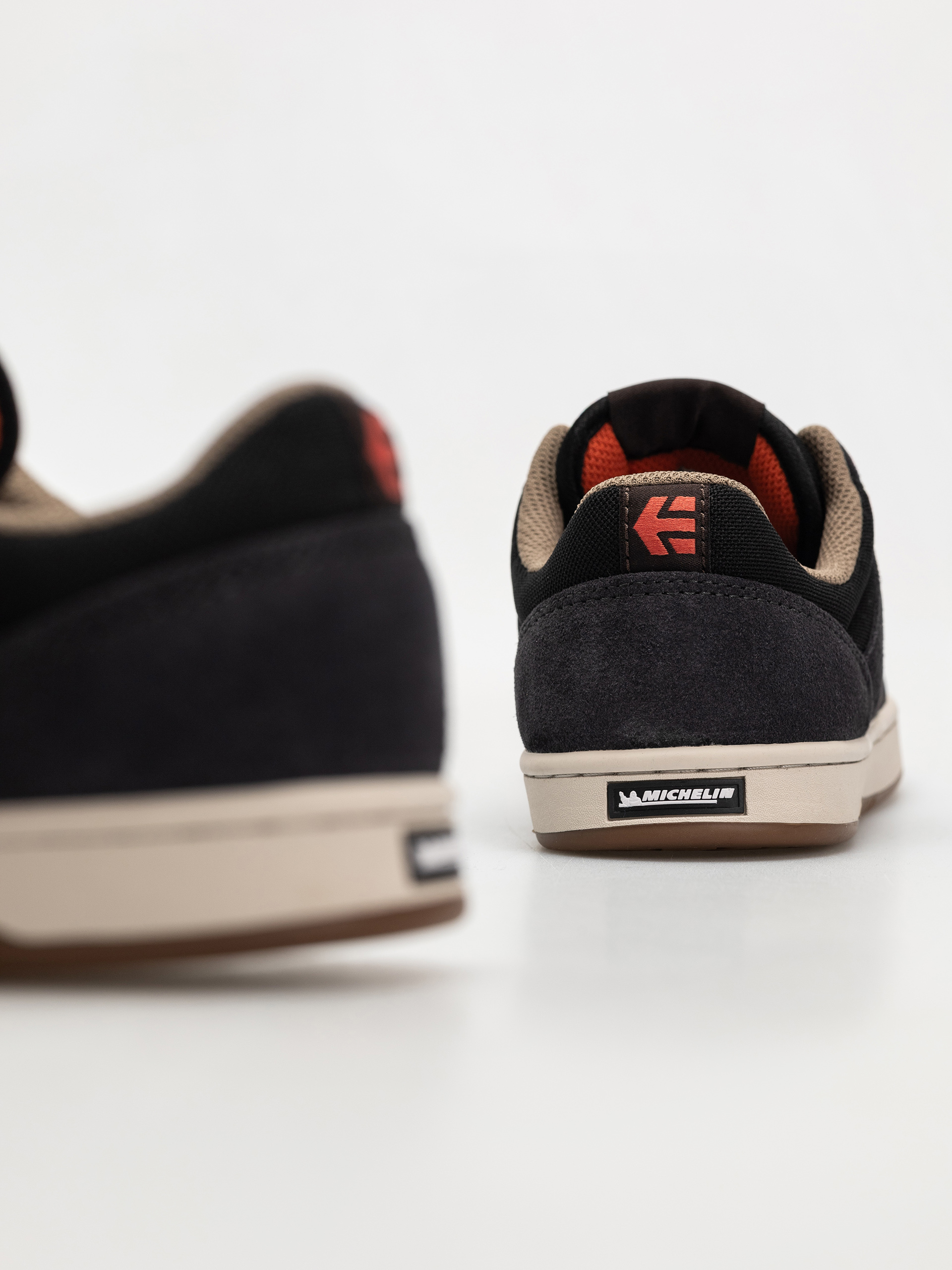 Взуття Etnies Marana (dark grey/black/red)