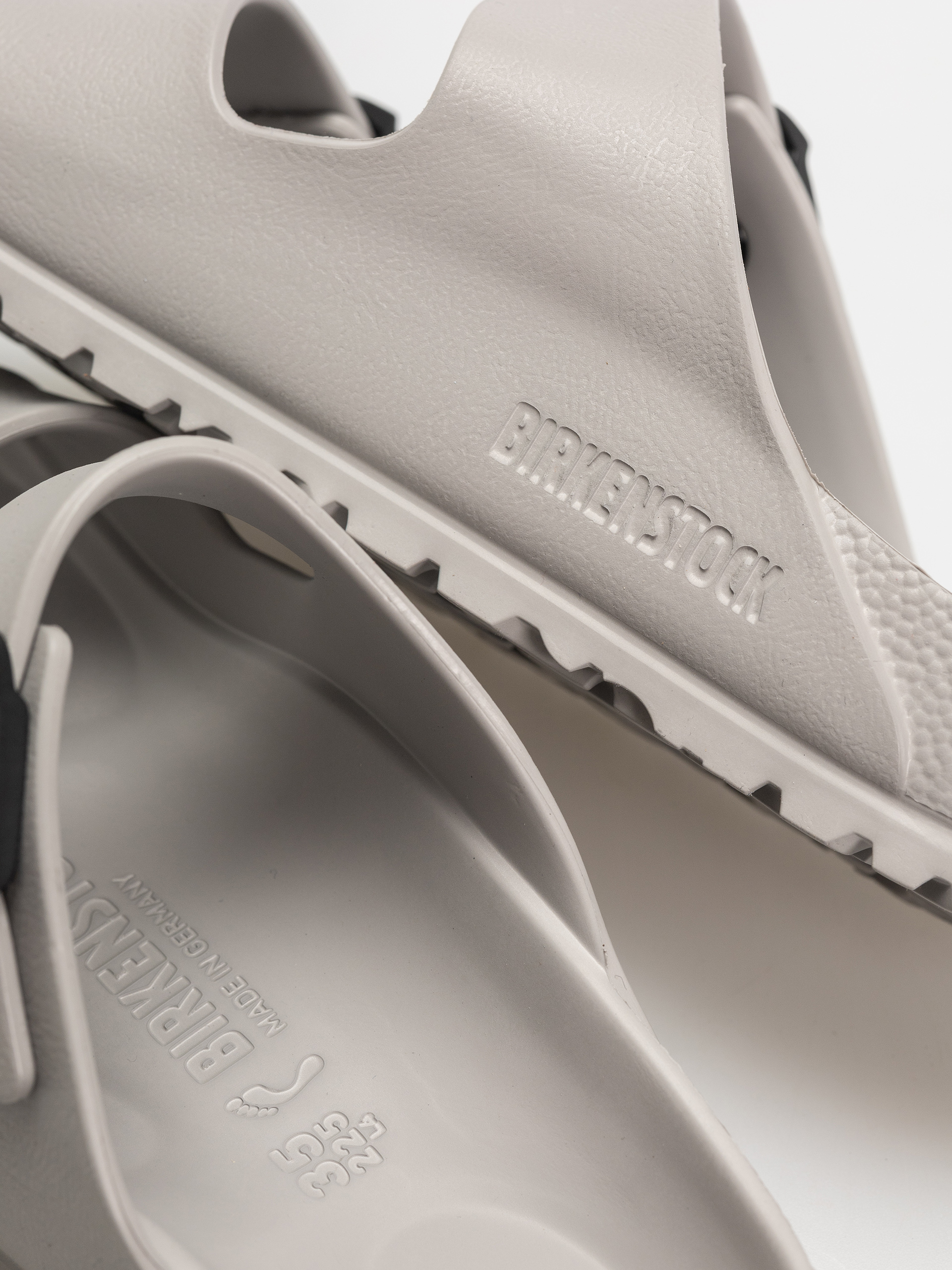 Шльопанці Birkenstock Arizona Stealth Buckle EVA Narrow Wmn (stone coin/black)