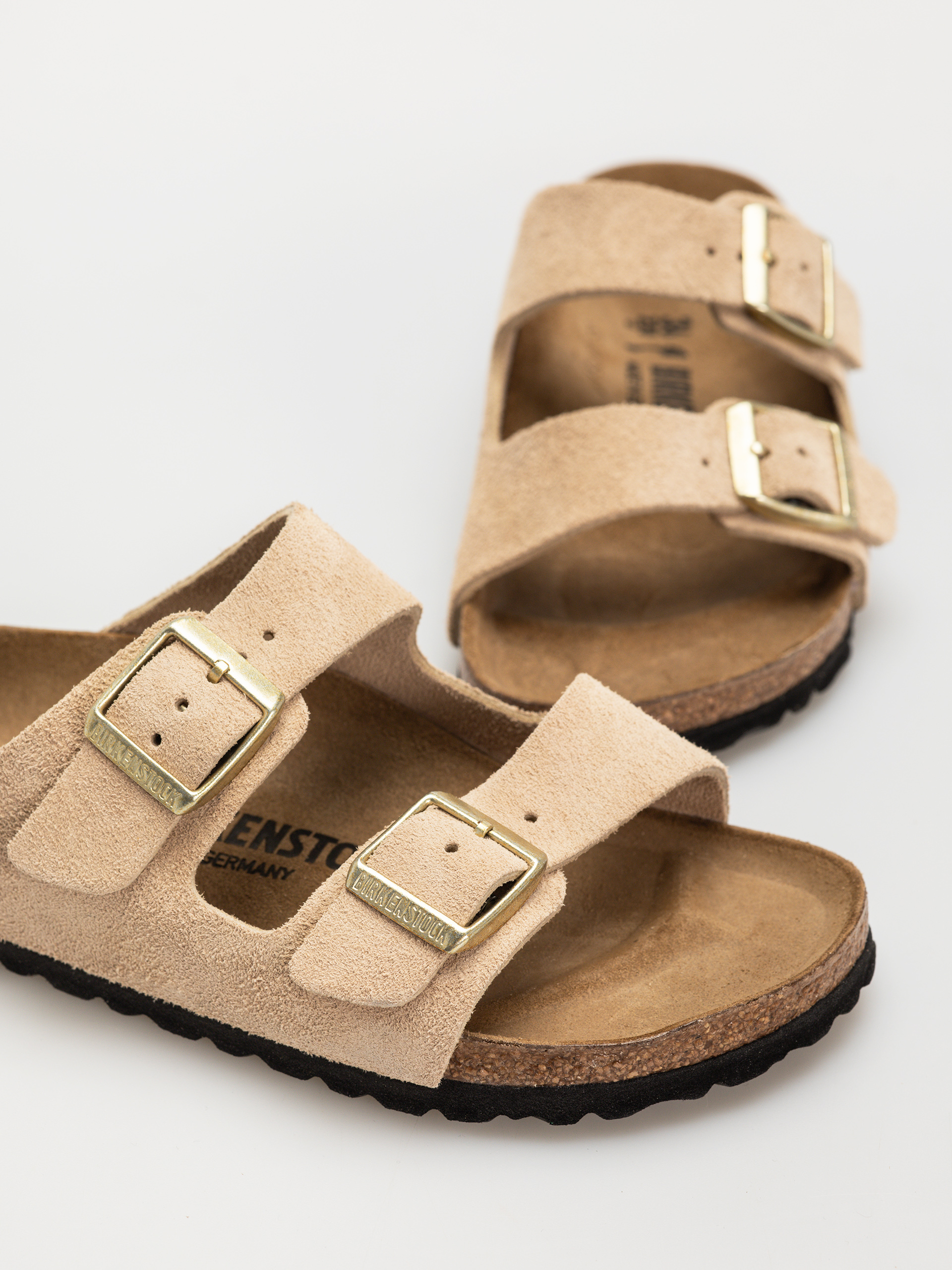 Шльопанці Birkenstock Arizona Suede Leather Narrow Wmn (sandcastle)
