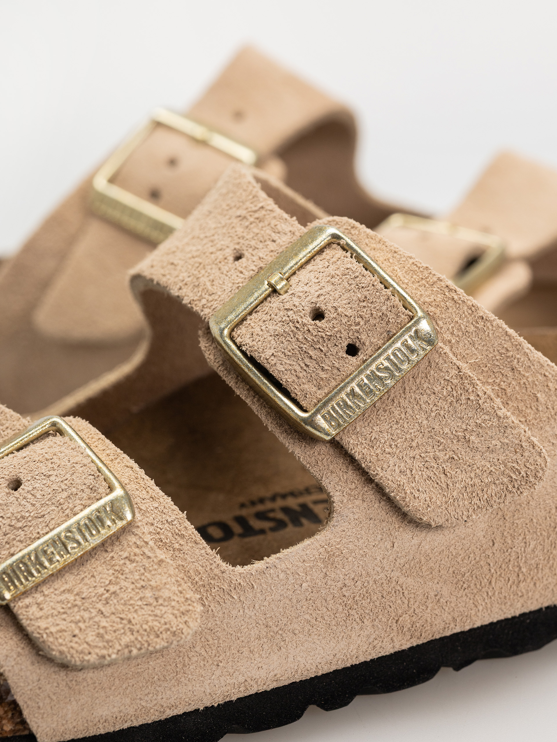 Шльопанці Birkenstock Arizona Suede Leather Narrow Wmn (sandcastle)