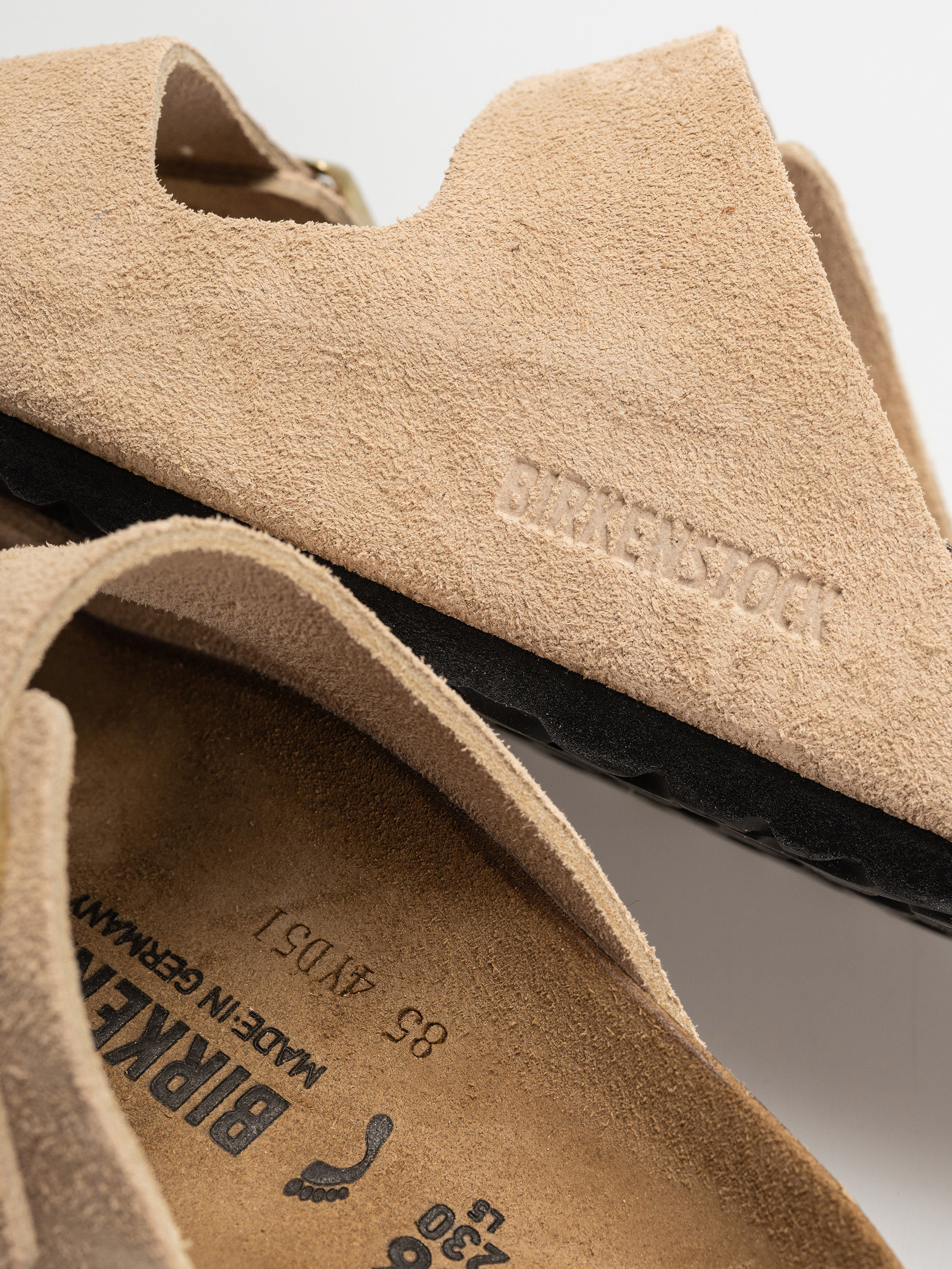 Шльопанці Birkenstock Arizona Suede Leather Narrow Wmn (sandcastle)