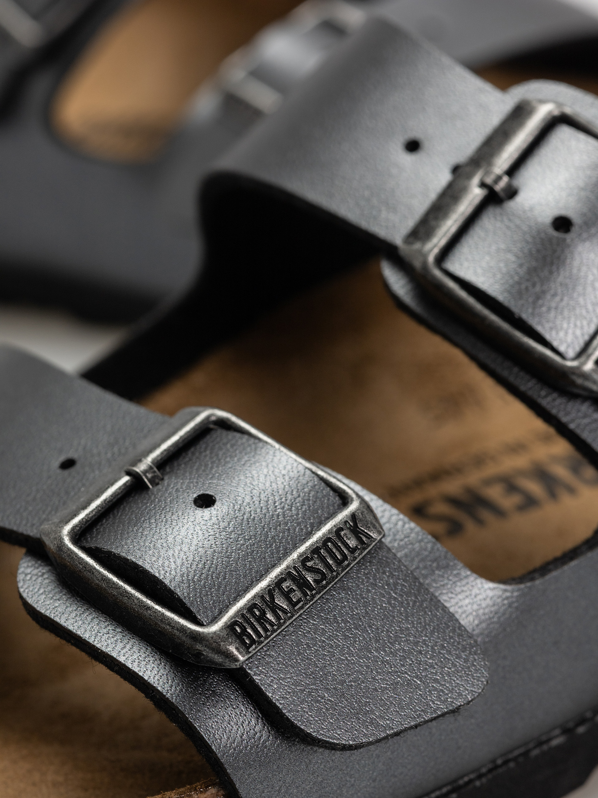 Шльопанці Birkenstock Arizona Birko Flor Metallic Narrow Wmn (metallic black)