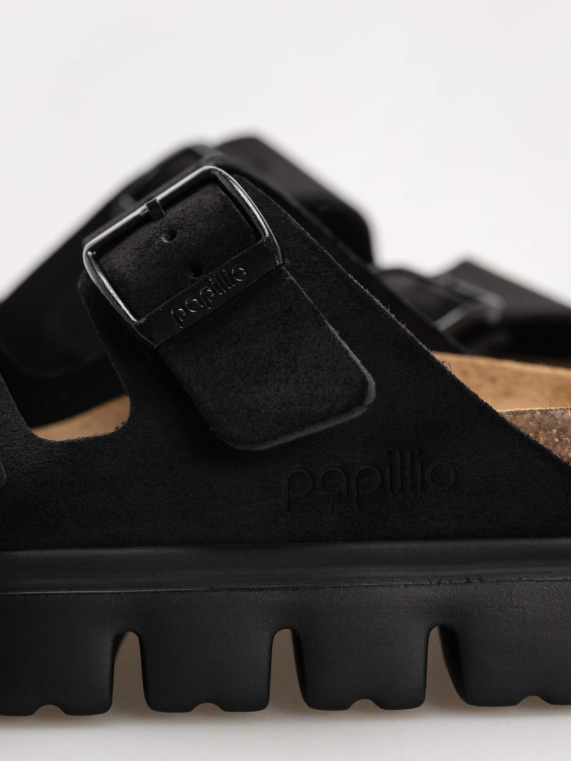 Шльопанці Birkenstock Arizona Chunky Suede Narrow Wmn (black/black)