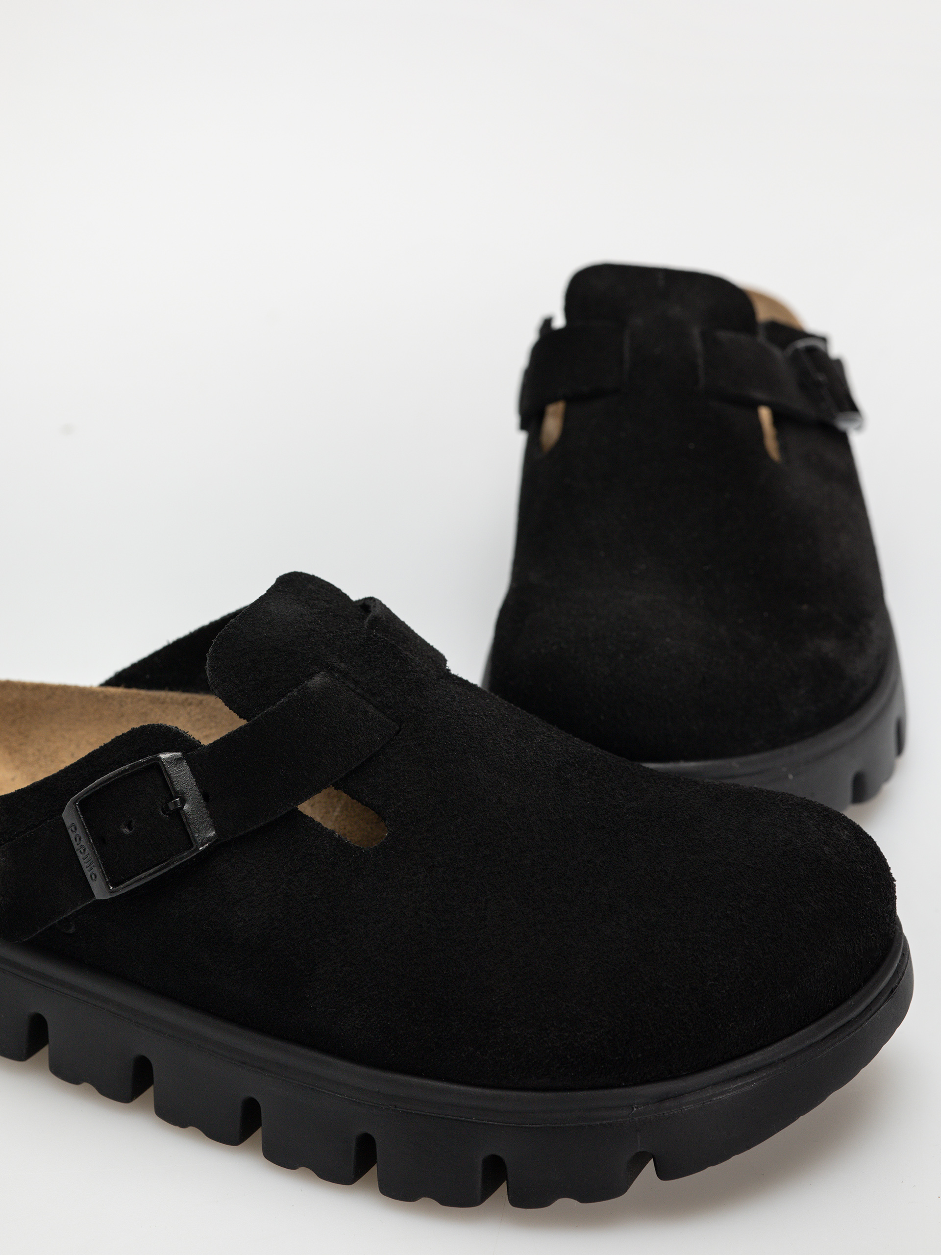 Шльопанці Birkenstock Boston Chunky Suede Narrow Wmn (black/black)