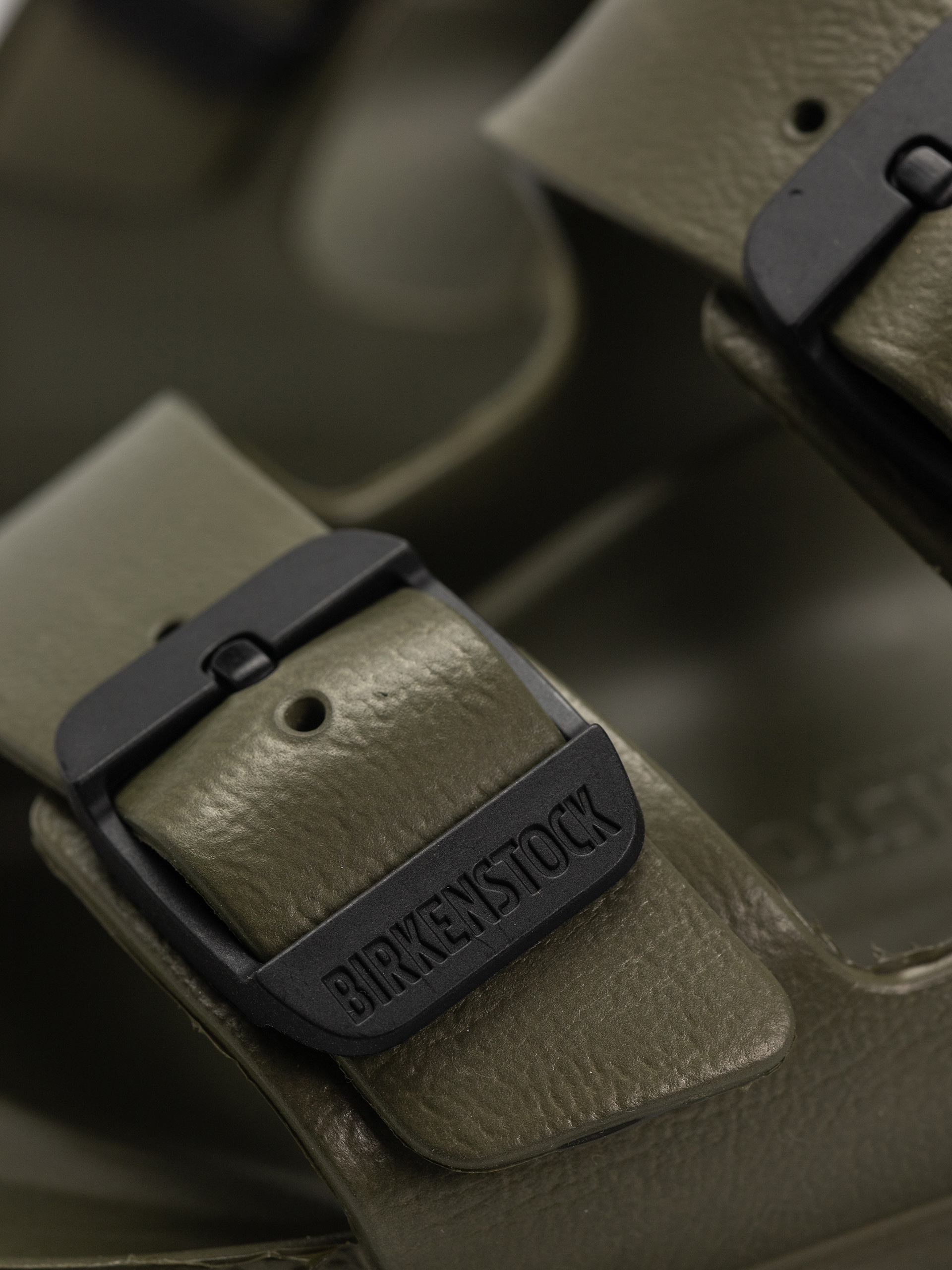 Шльопанці Birkenstock Arizona Stealth Buckle EVA Narrow Wmn (khaki/black)