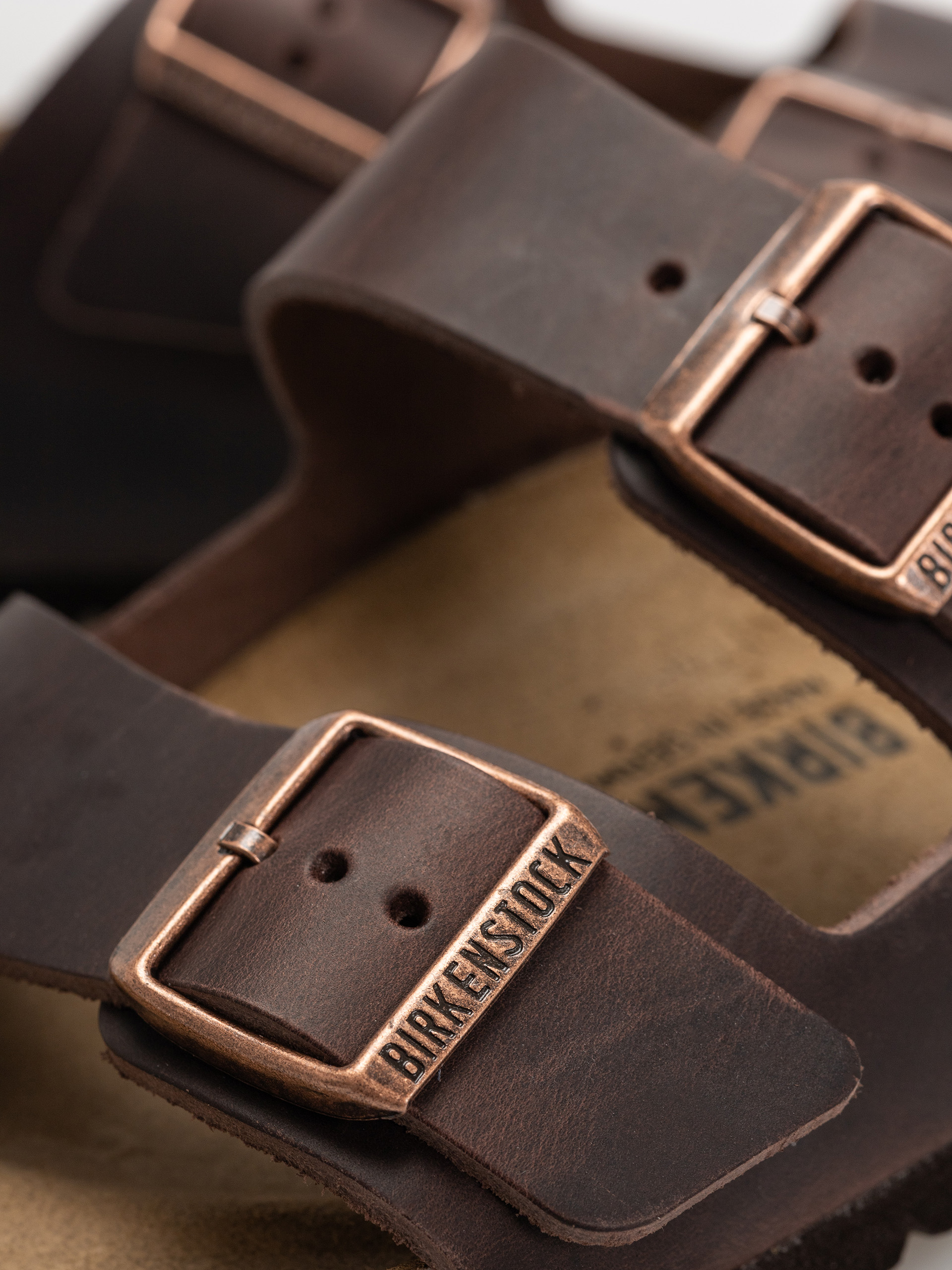 Шльопанці Birkenstock Arizona Oiled Leather Regular (habana)