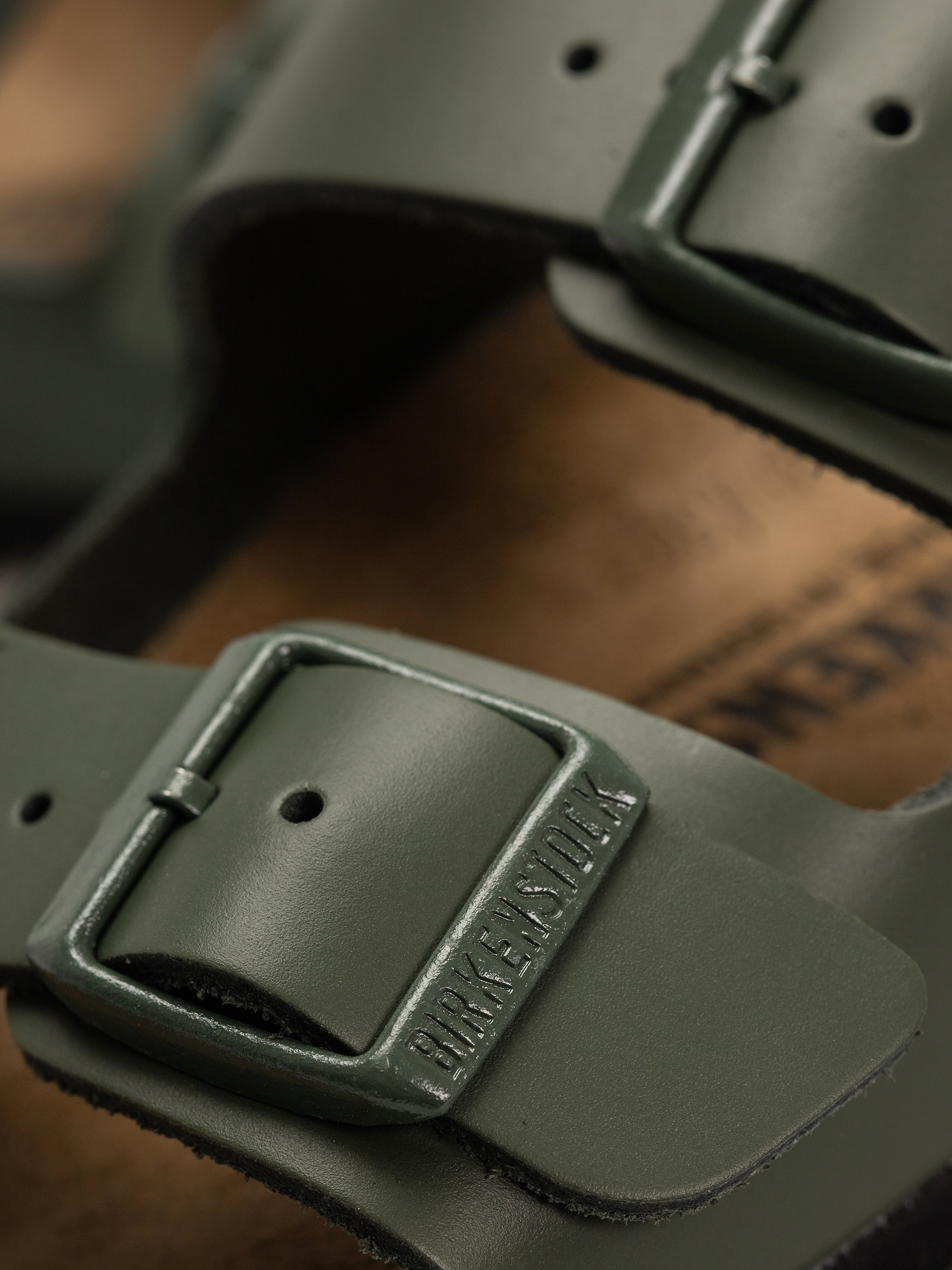 Шльопанці Birkenstock Arizona Natural Leather Narrow Wmn (thyme)