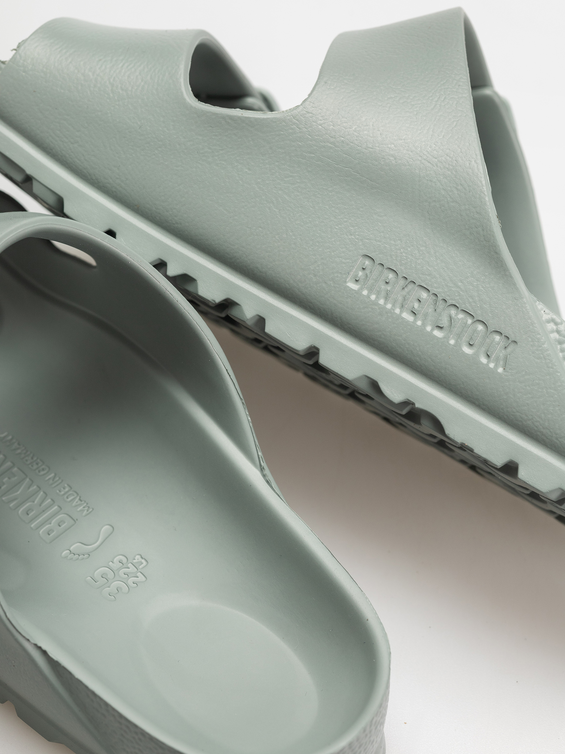 Шльопанці Birkenstock Arizona EVA Narrow Wmn (pure sage)