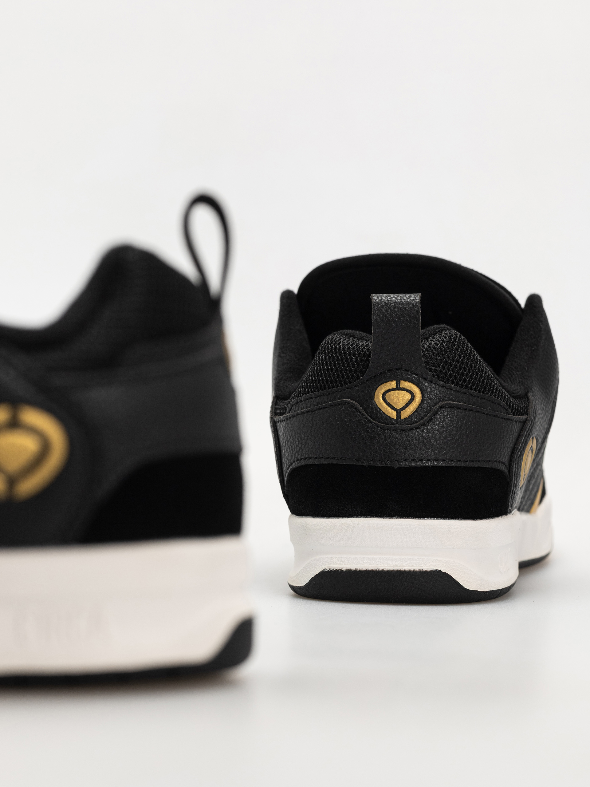 Взуття Circa CX201R (black/gold)