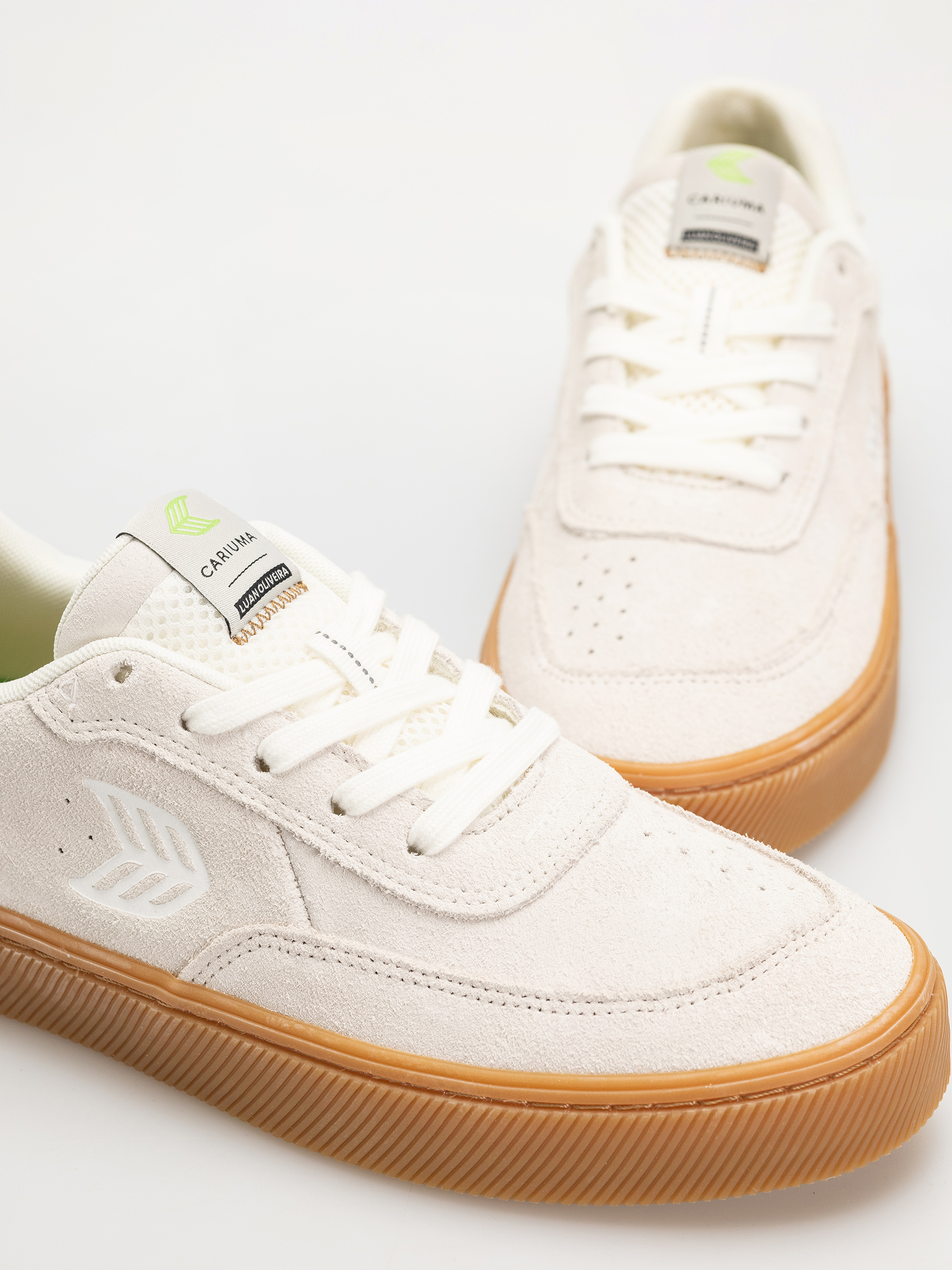 Взуття Cariuma Luan Pro (gum smoke white suede off white logo)
