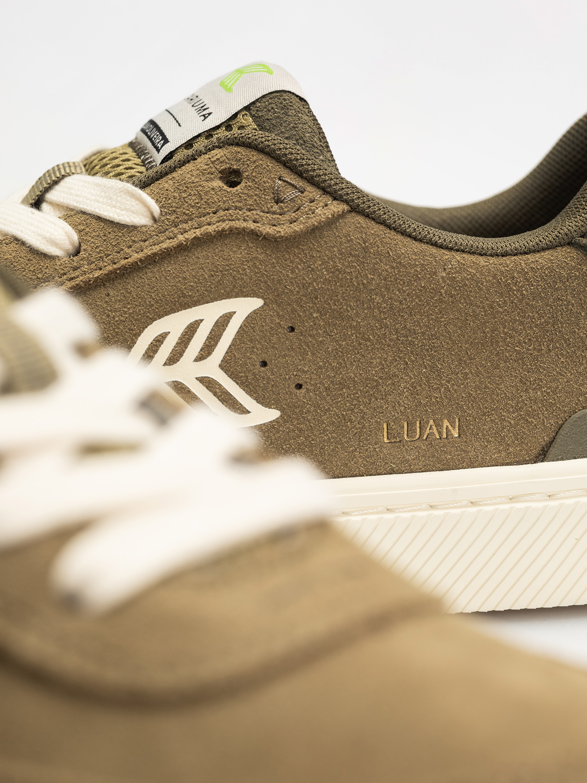 Взуття Cariuma Luan Pro Wmn (olive green suede ivory logo burnt olive)
