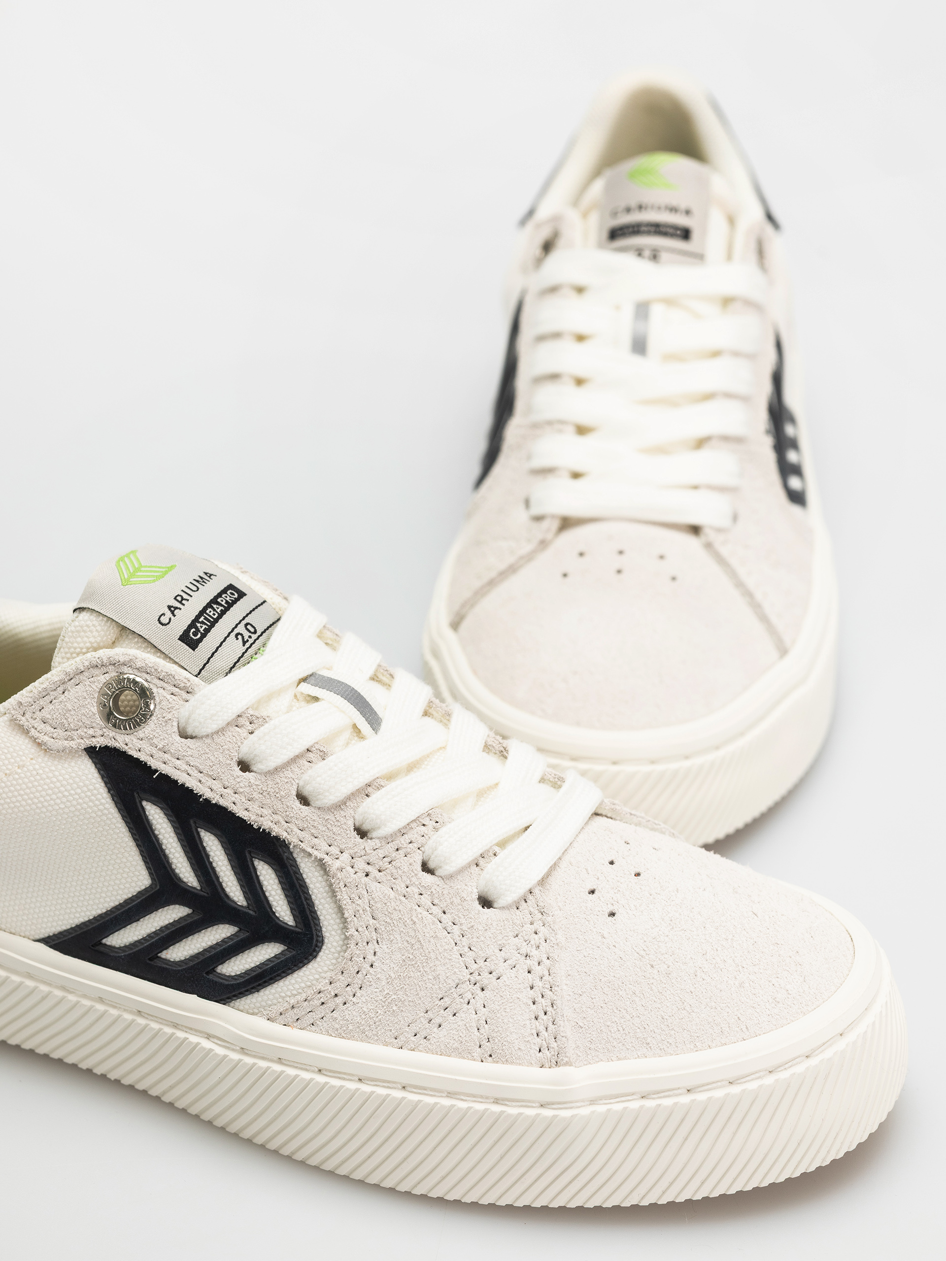 Взуття Cariuma Catiba Pro 2.0 Wmn (smoke white suede off white cordura black logo)