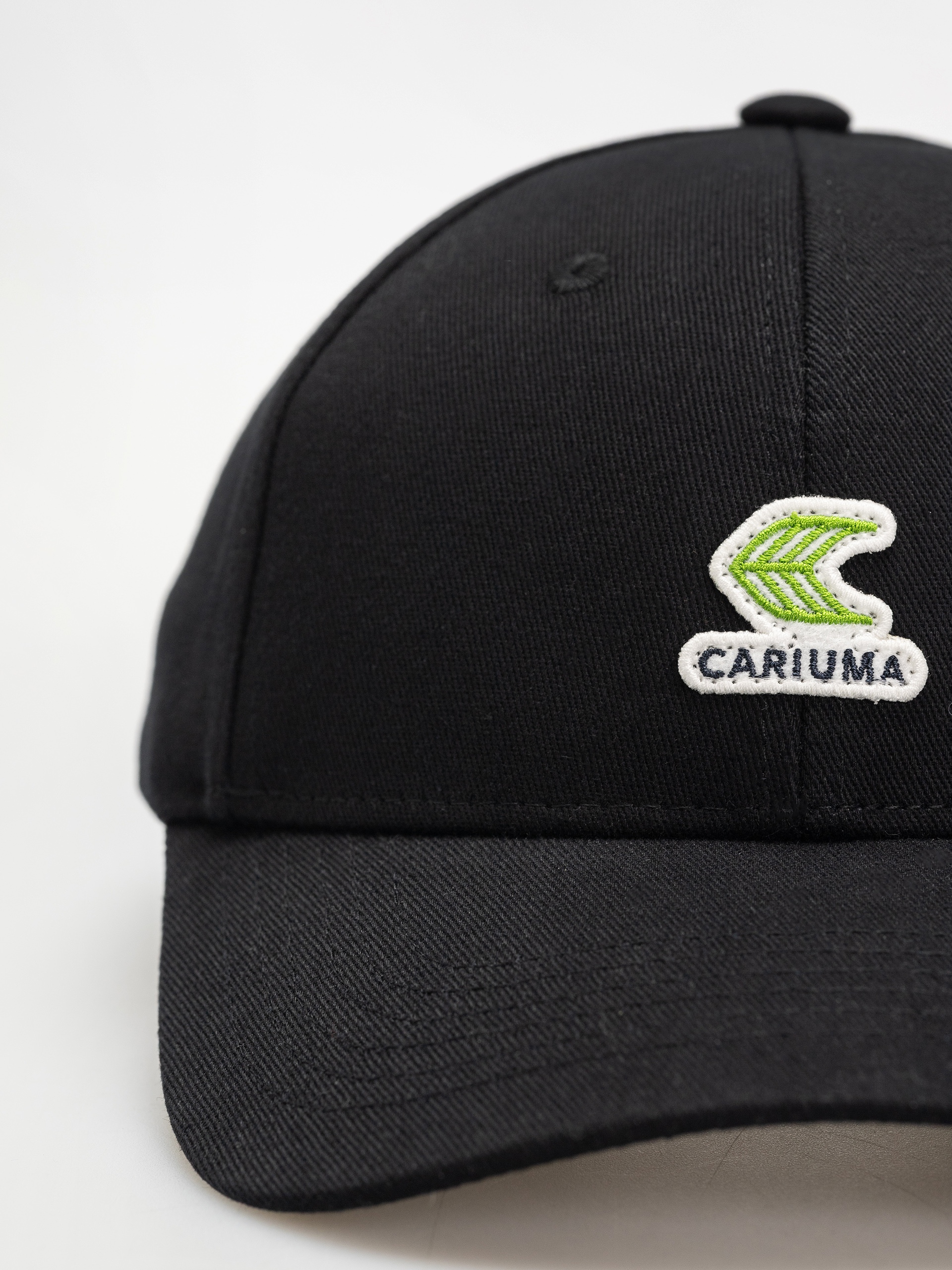 Кепка Cariuma Patch (black)