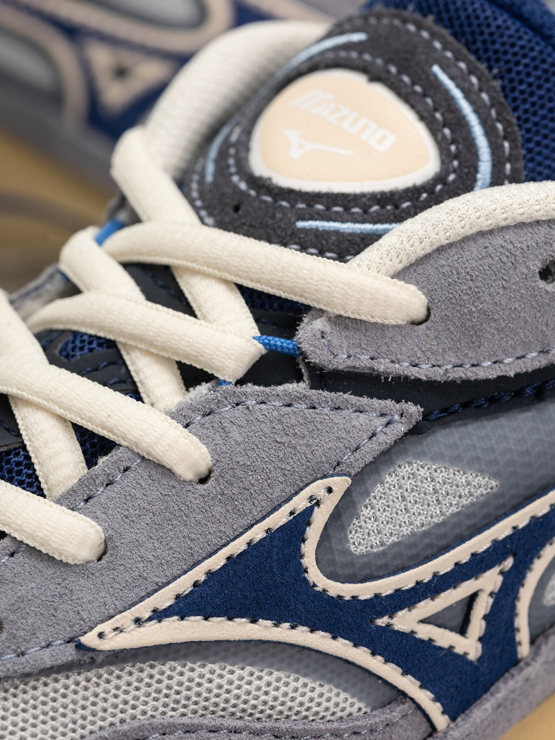 Взуття Mizuno Wave Rider Beta (tradewinds/india ink/harbor mist)