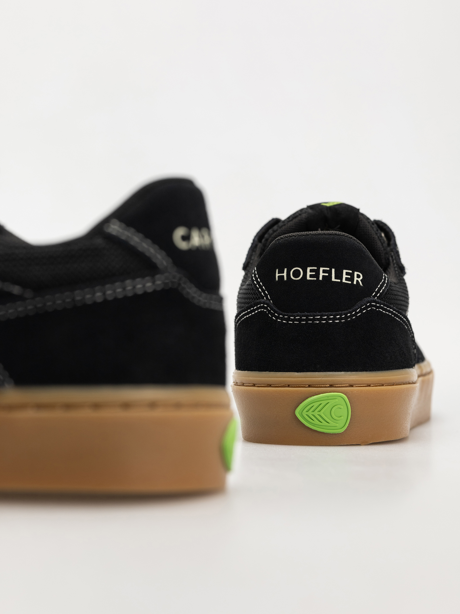 Взуття Cariuma T20 Pro (gum black suede and mesh ivory logo contrast thread)