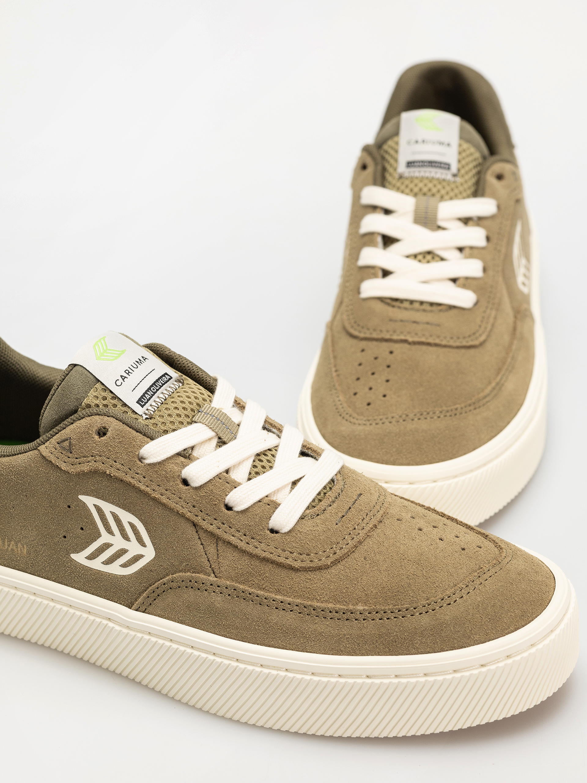 Взуття Cariuma Luan Pro (olive green suede ivory logo burnt olive)