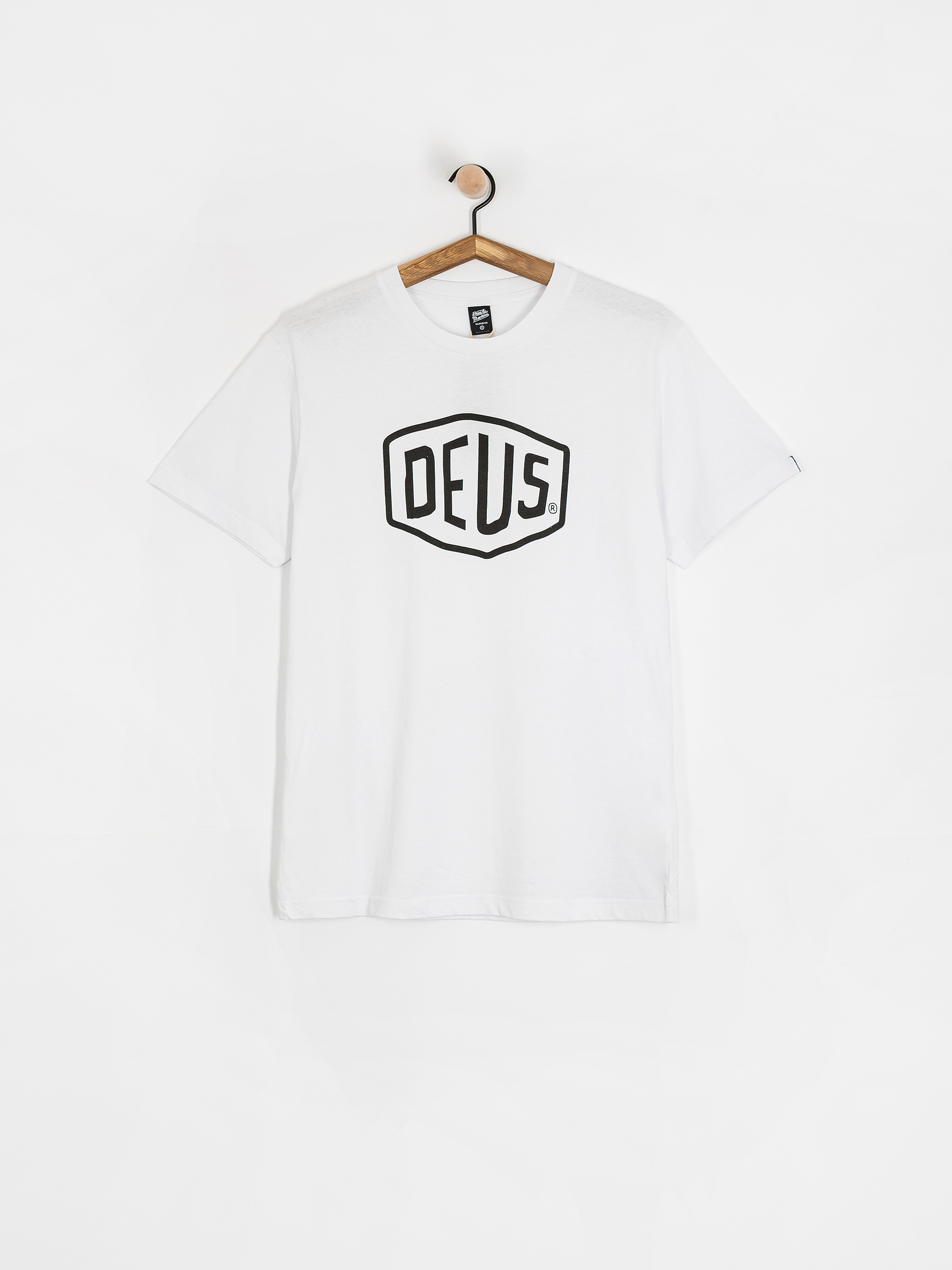 u0424u0443u0442u0431u043eu043bu043au0430 Deus Ex Machina Shield (white)