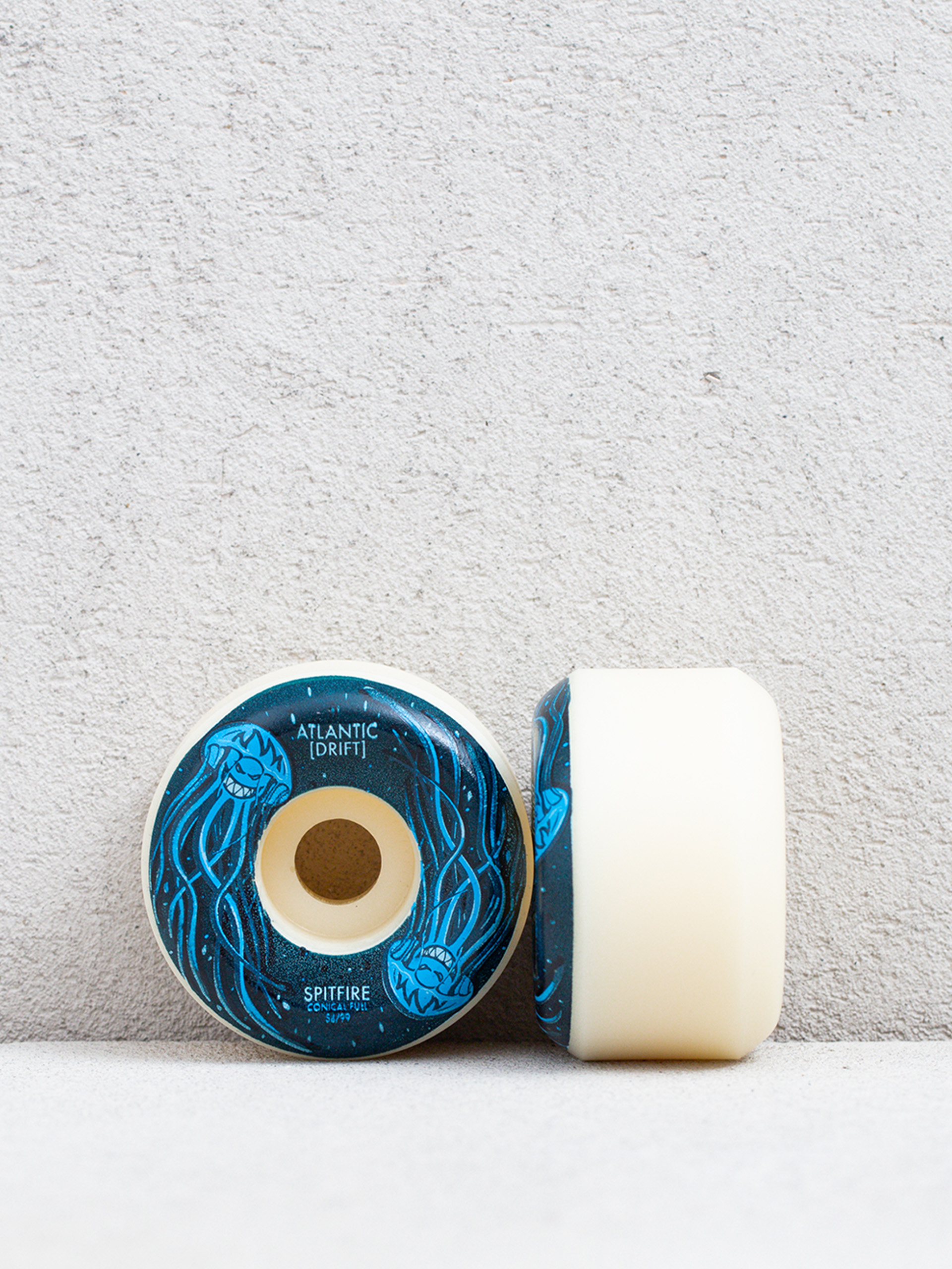 Колеса Spitfire F4 99D Atlantic Drift Conical Full (natural/navy)