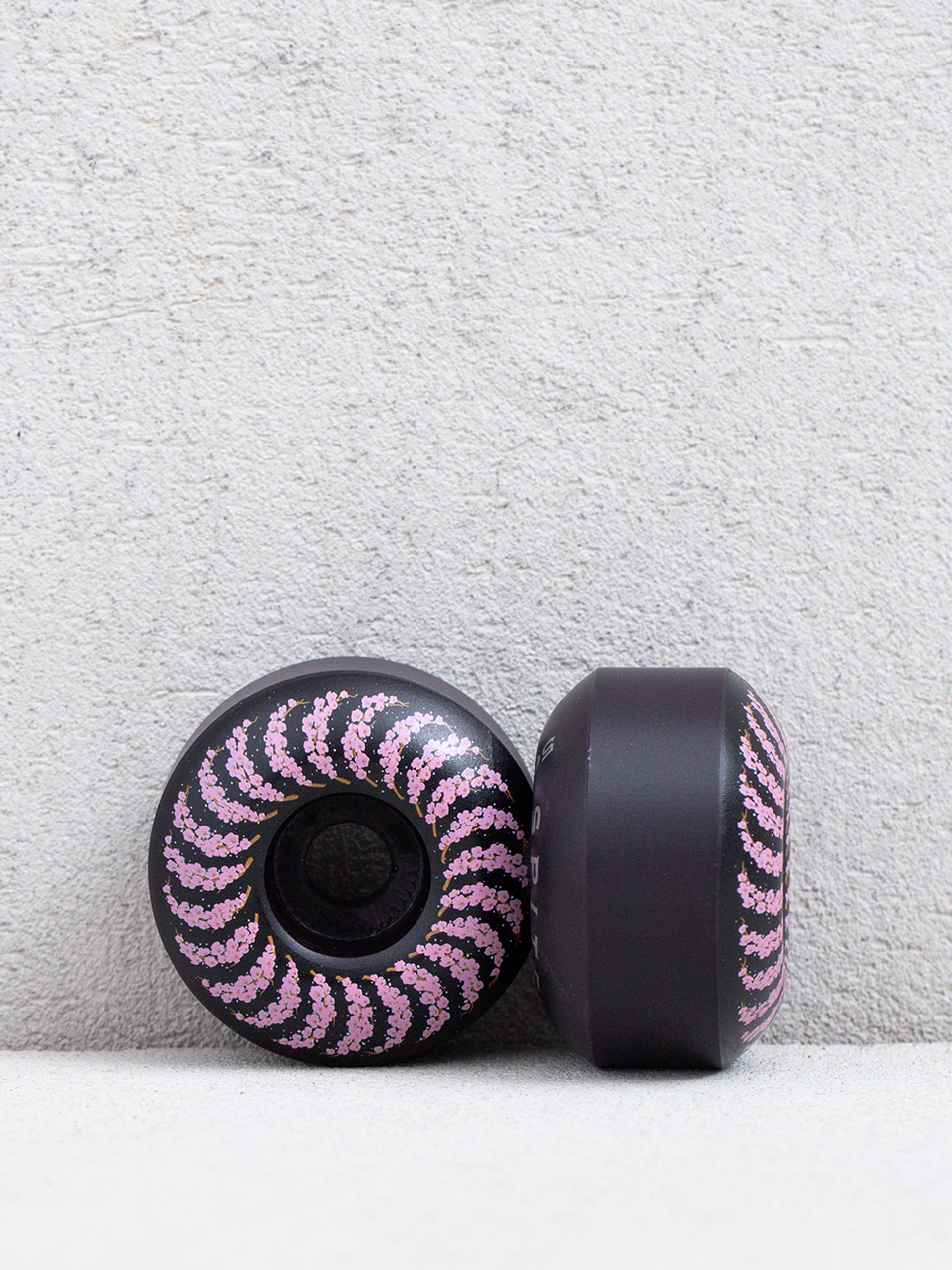 u041au043eu043bu0435u0441u0430 Spitfire F4 99D Yuto Cherry Blossom Classics (black)