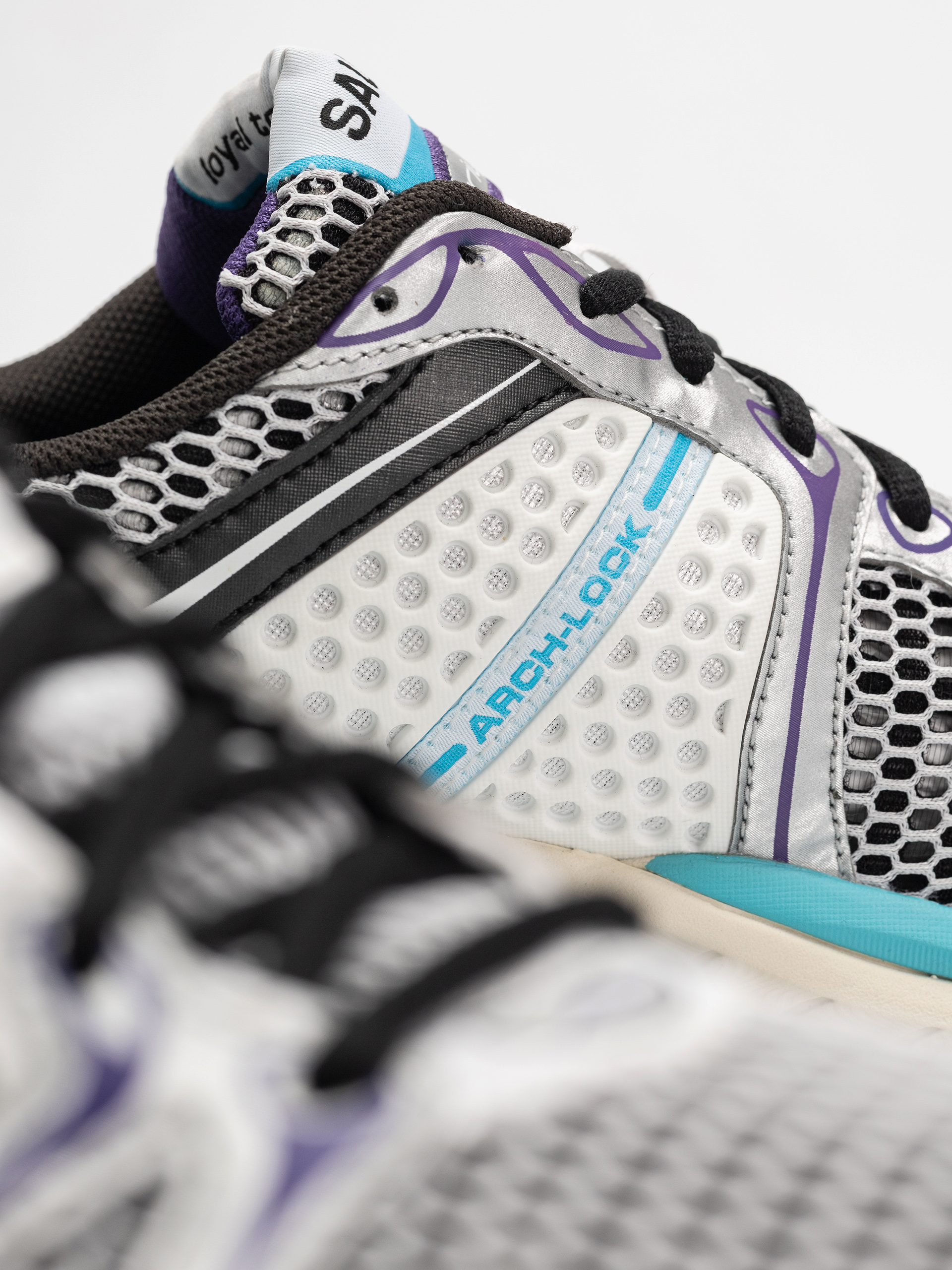 Взуття Saucony Progrid Triumph 4 (white/blue)