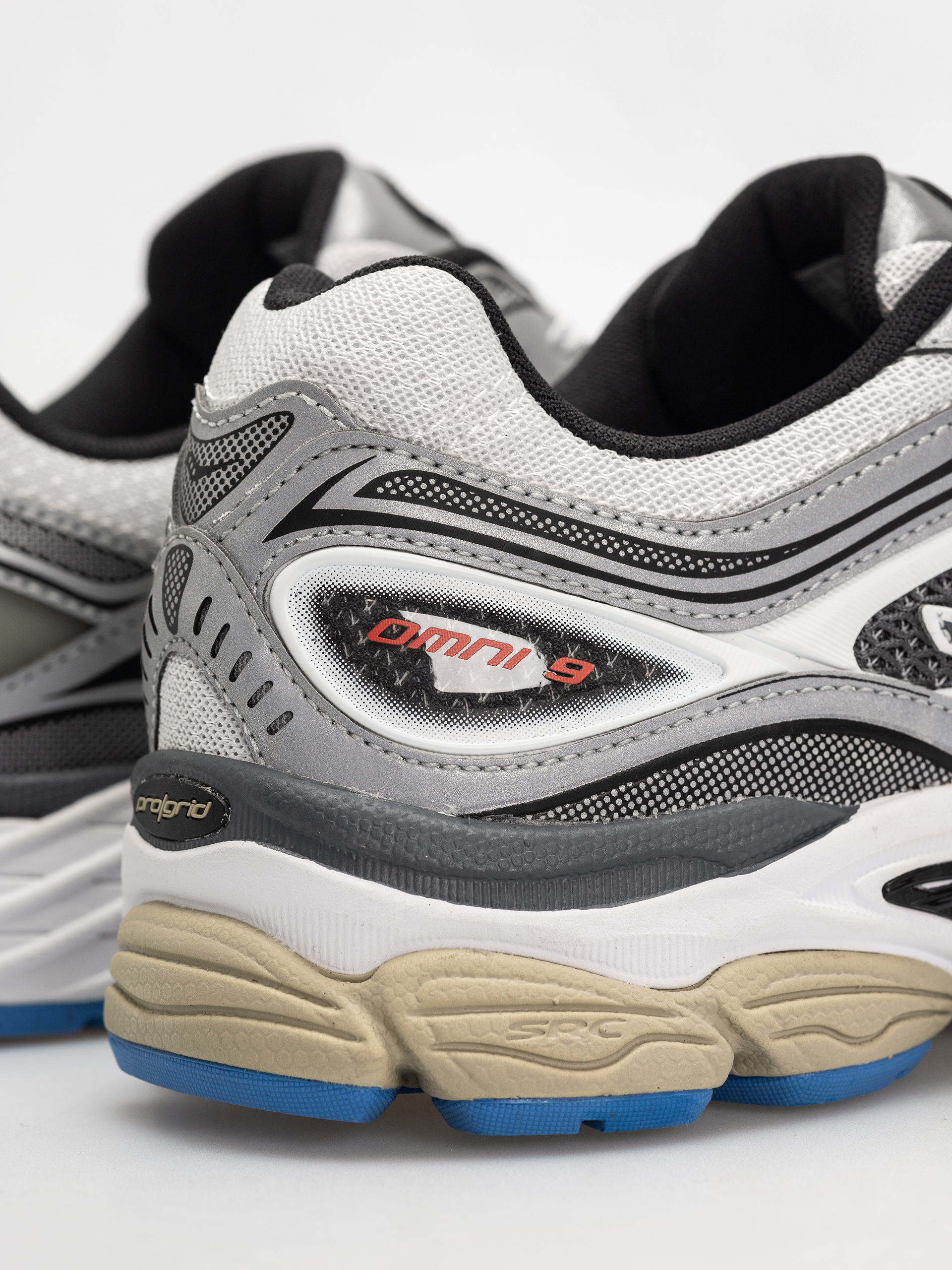 Взуття Saucony Progrid Omni 9 (grey/silver)