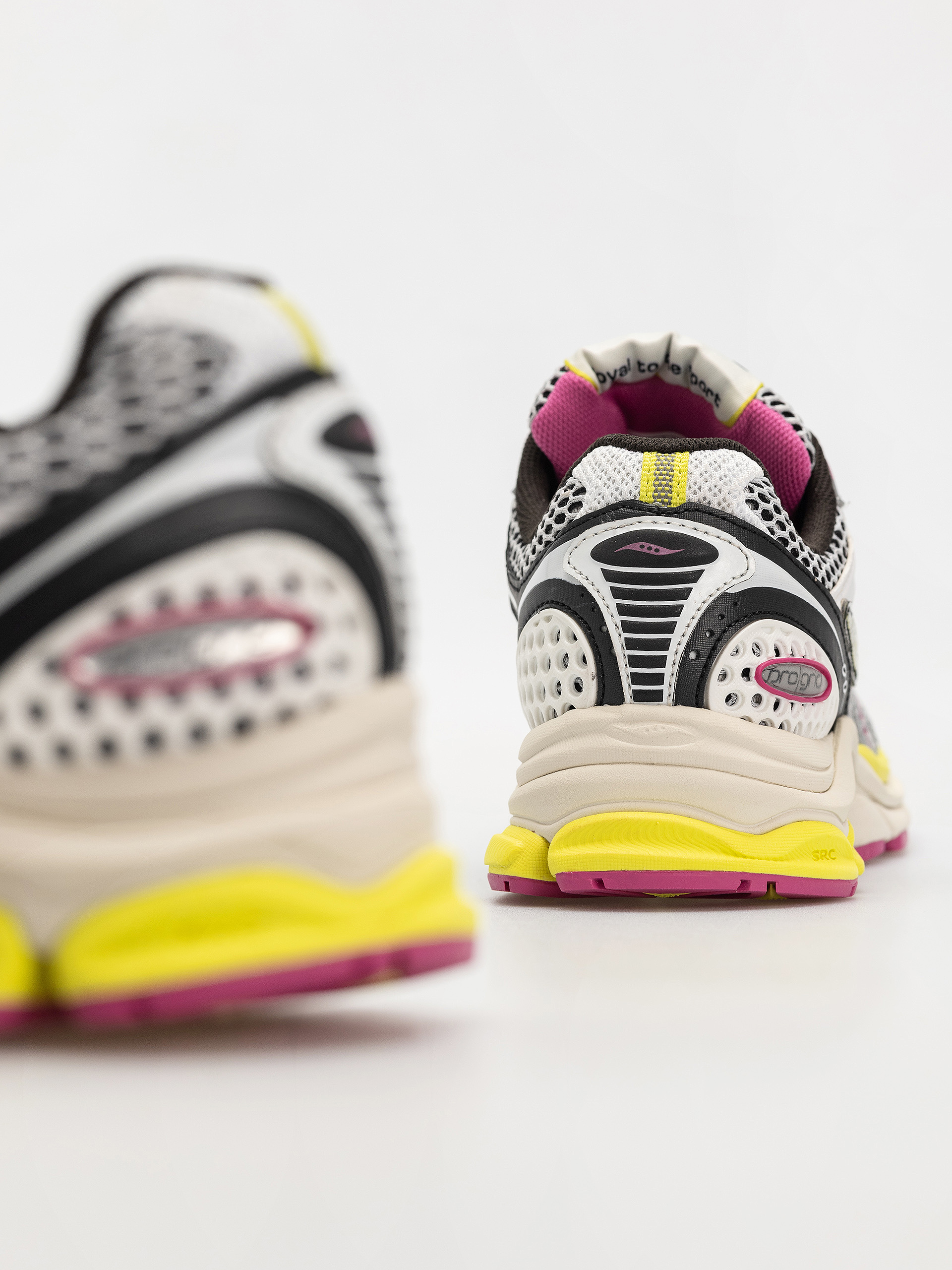 Взуття Saucony Progrid Triumph 4 (white/fluo)