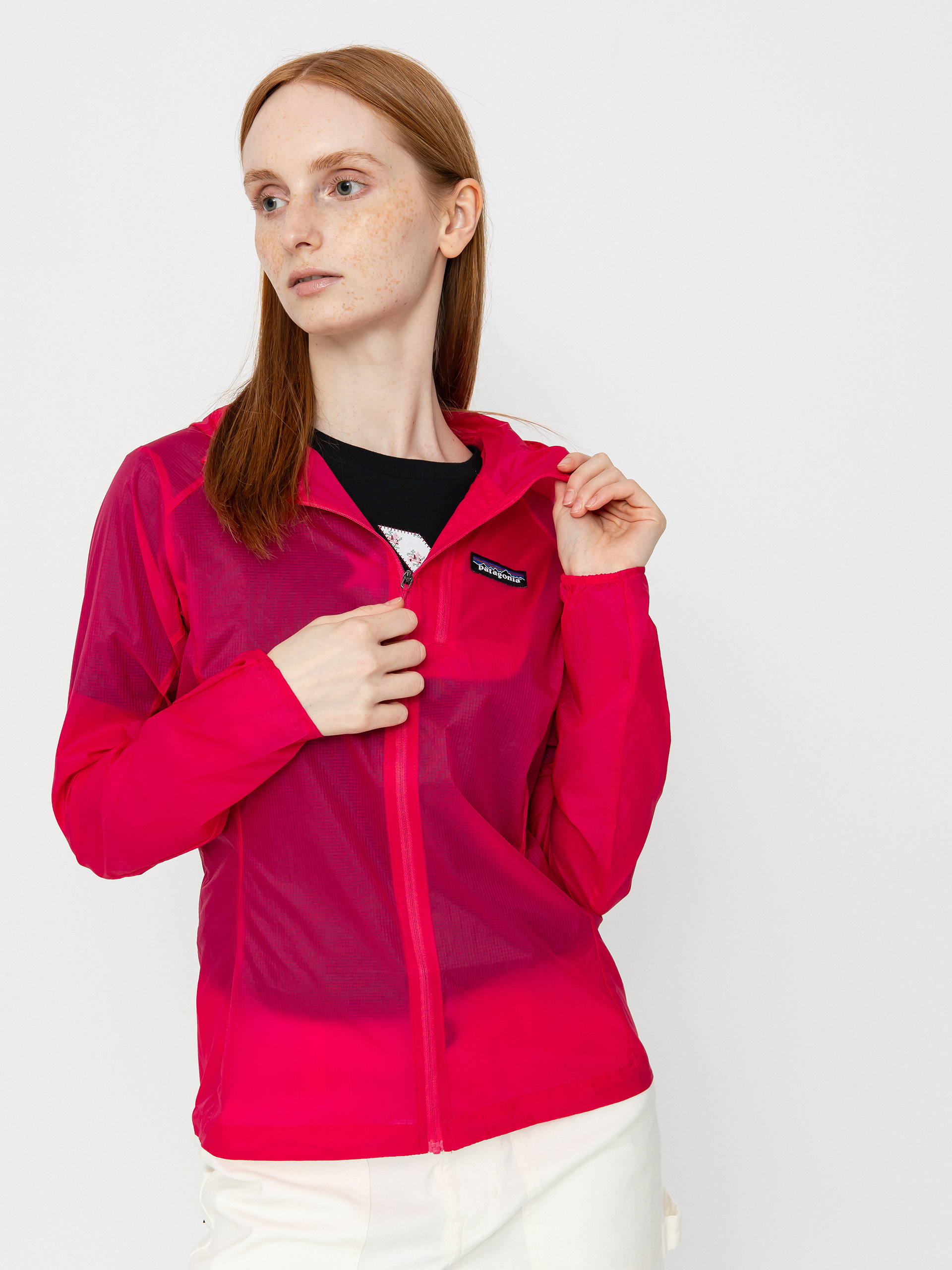 Куртка Patagonia Houdini Wmn (luminous pink)