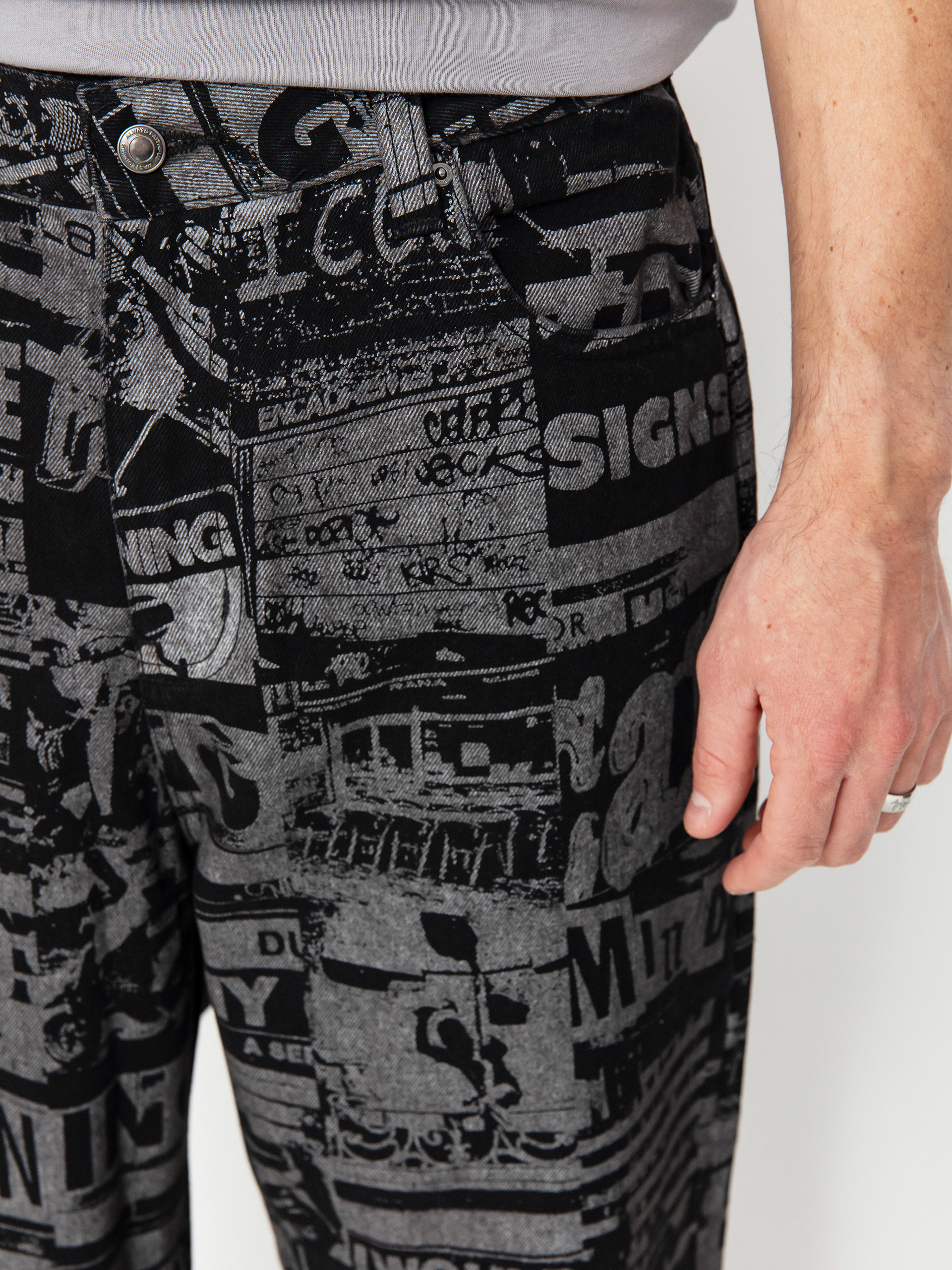 Штани Wasted Paris Mind Casper (faded black/black)