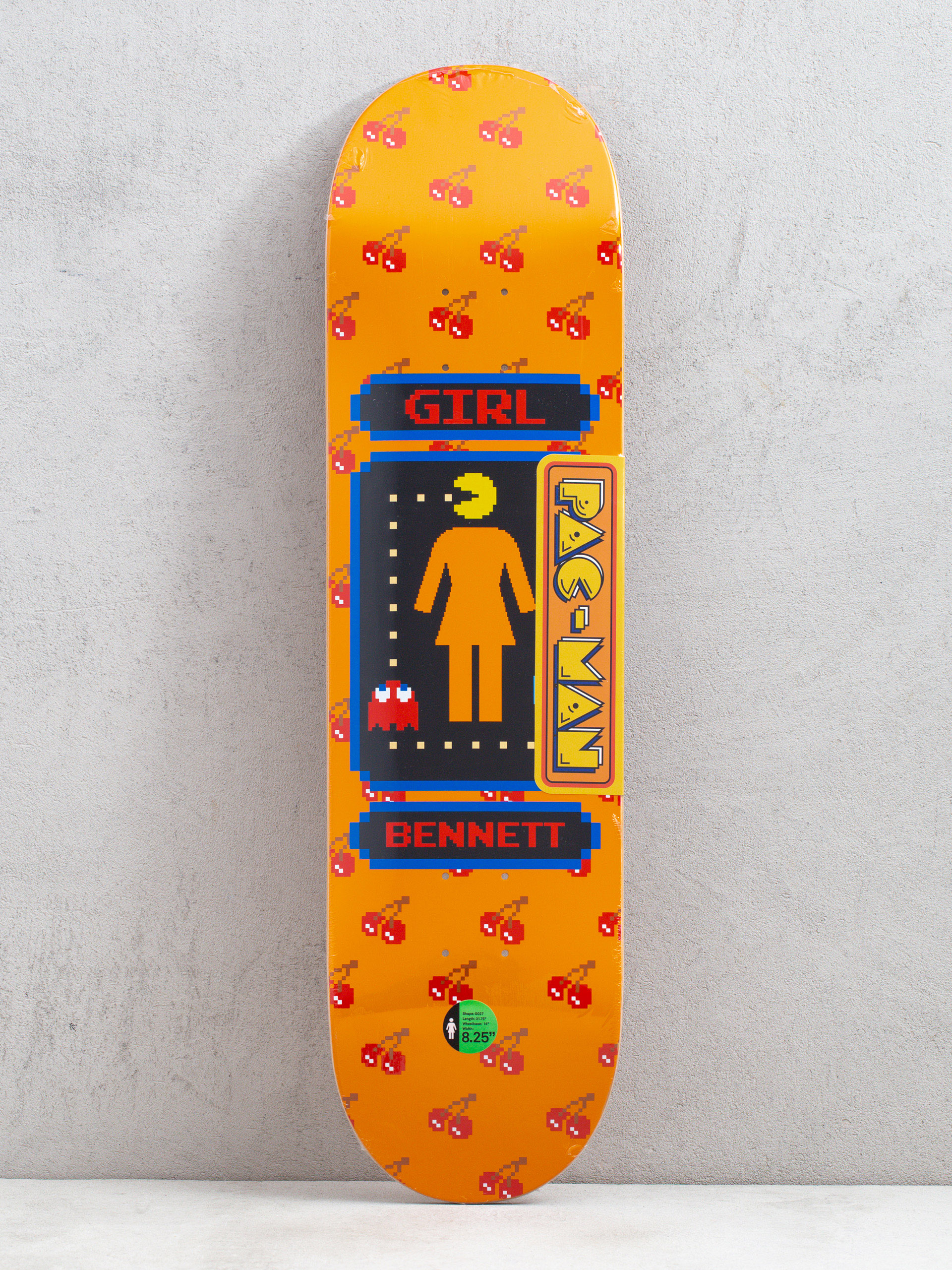 Декa Girl Skateboard Bennett Pac Man (orange)