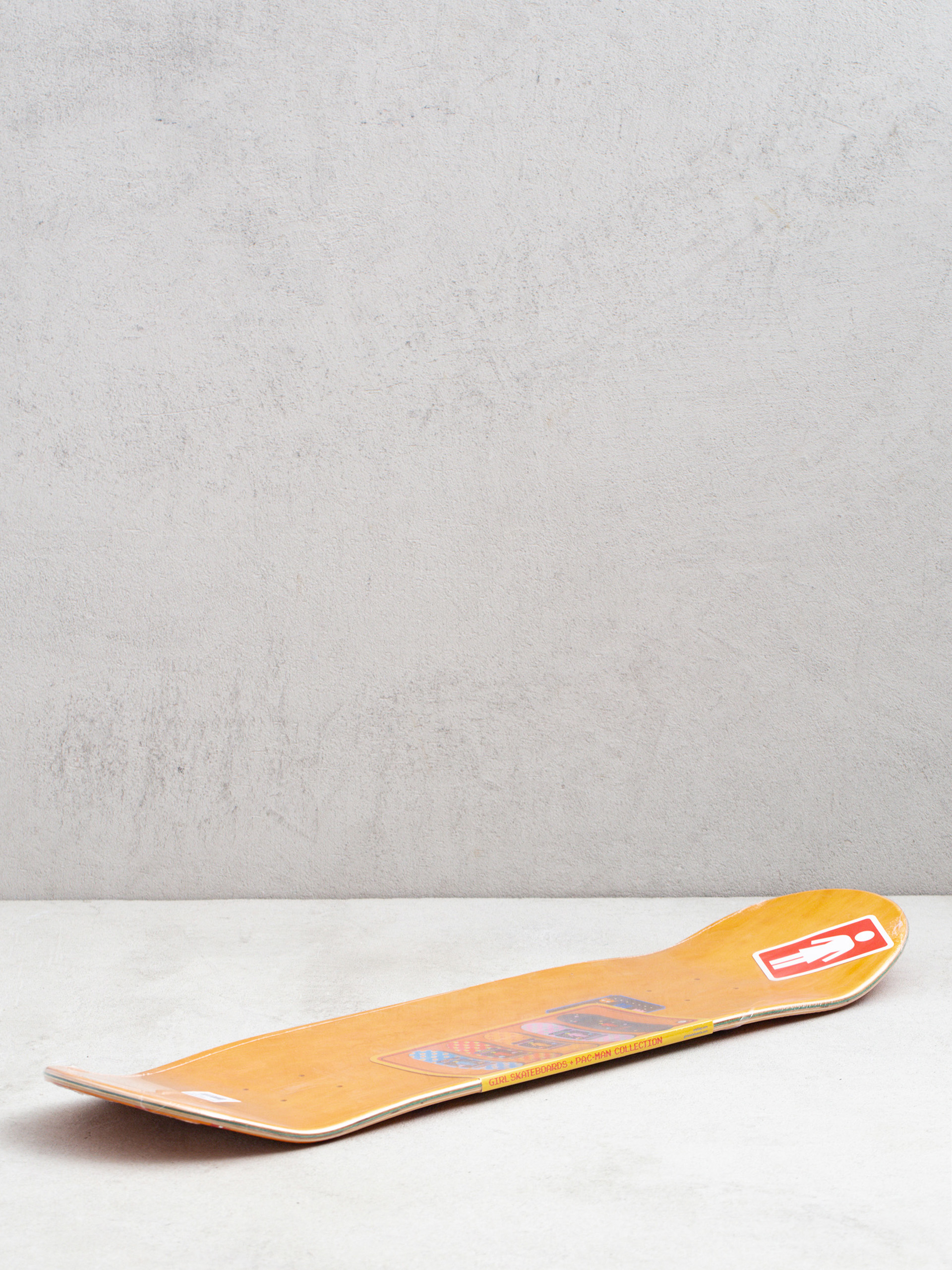 Декa Girl Skateboard Bennett Pac Man (orange)