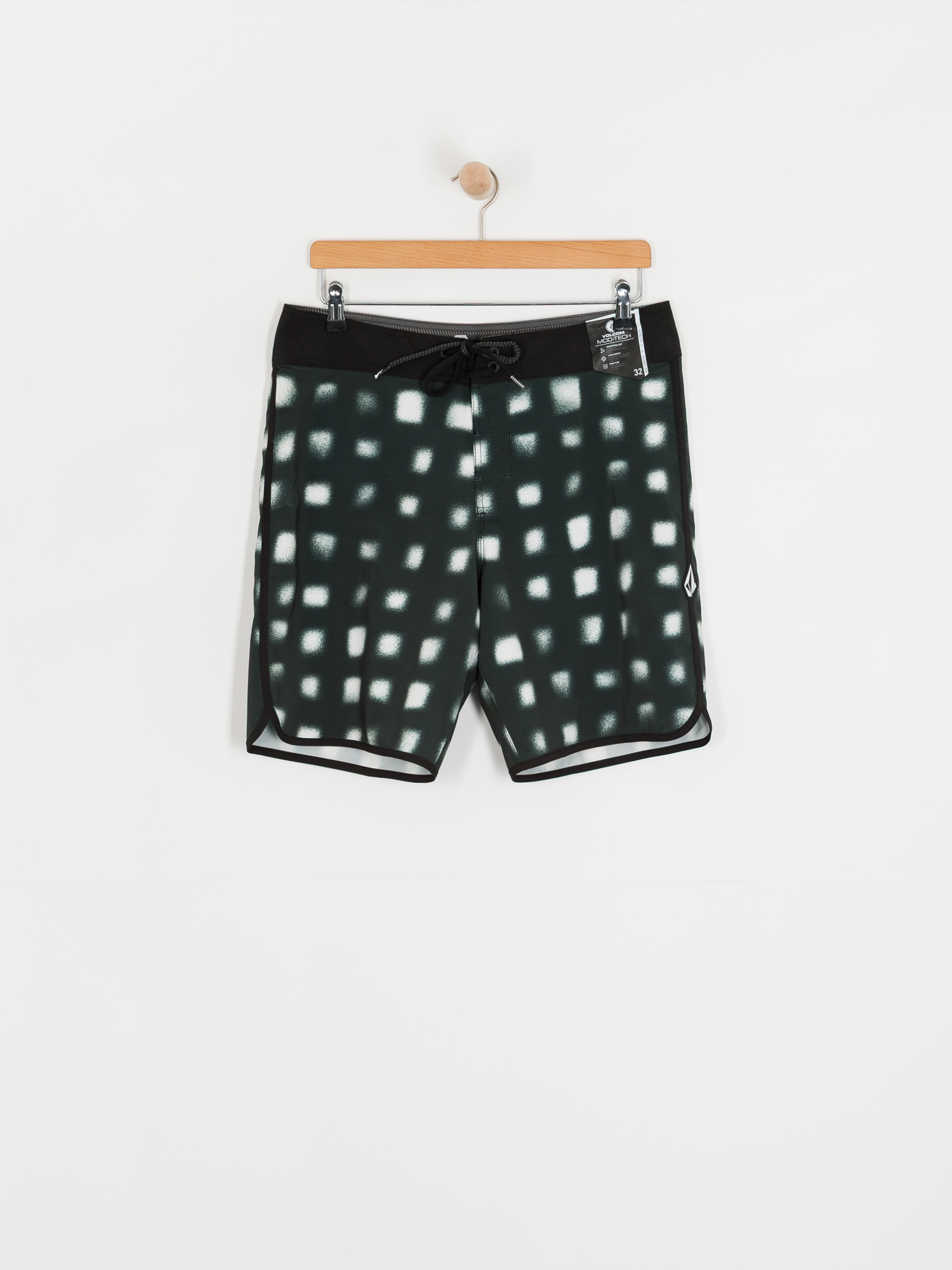 Пляжні шорти Volcom Infuse Scallop Mod 19 (black)