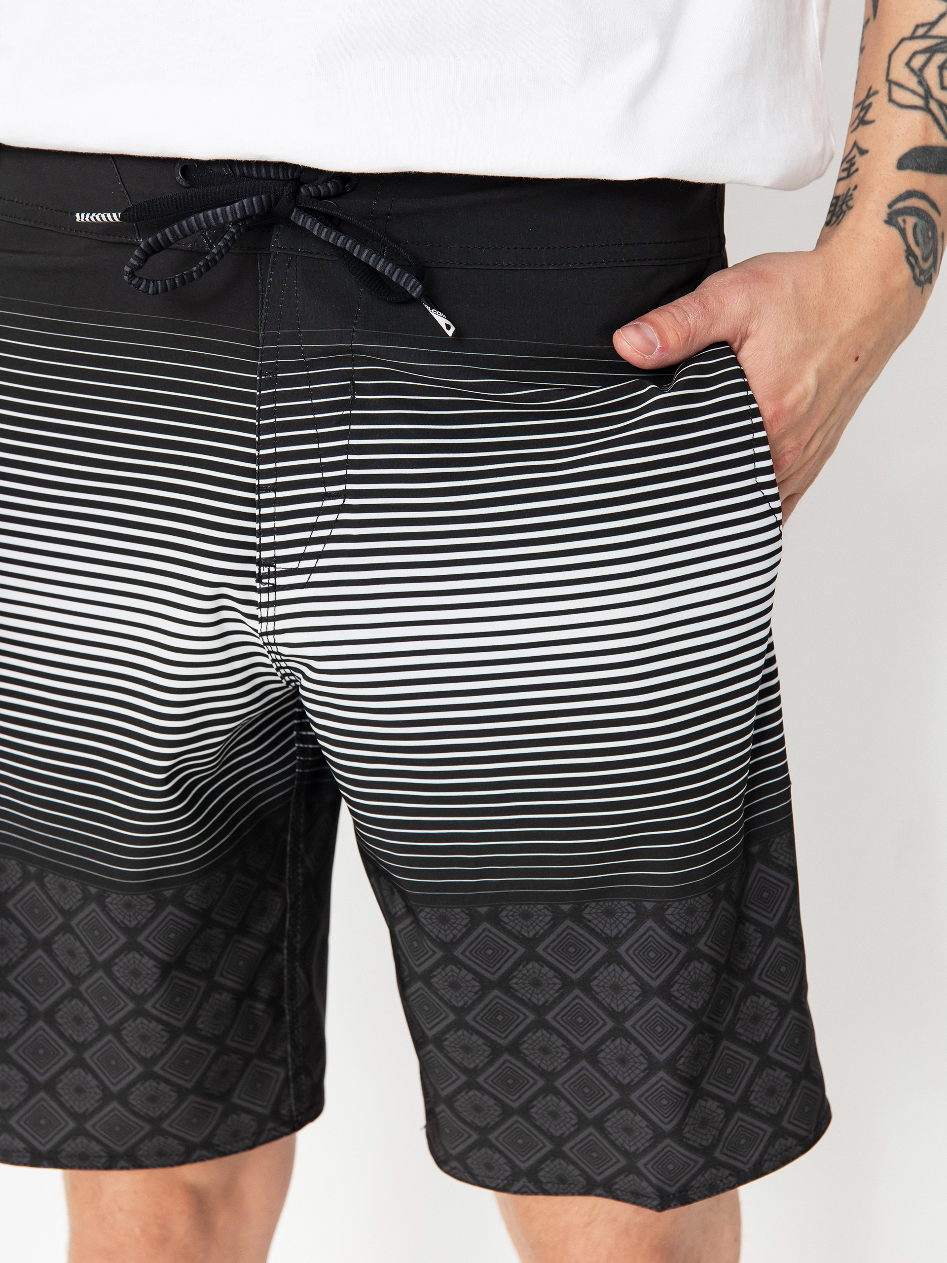Пляжні шорти Volcom Lido Stripe Mod 20 (black)