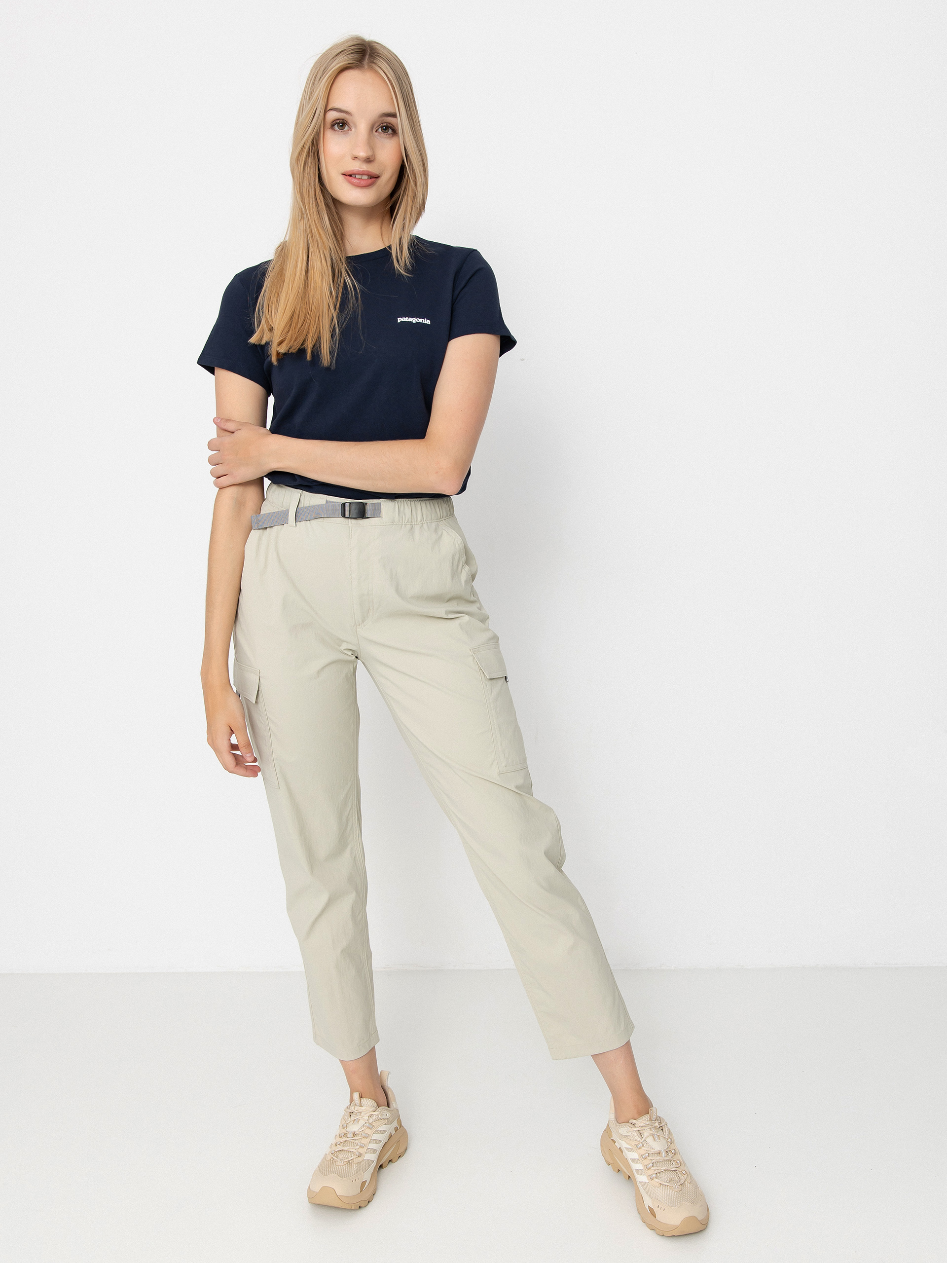 Штани Patagonia Outdoor Everyday Cargo Wmn (pelican)