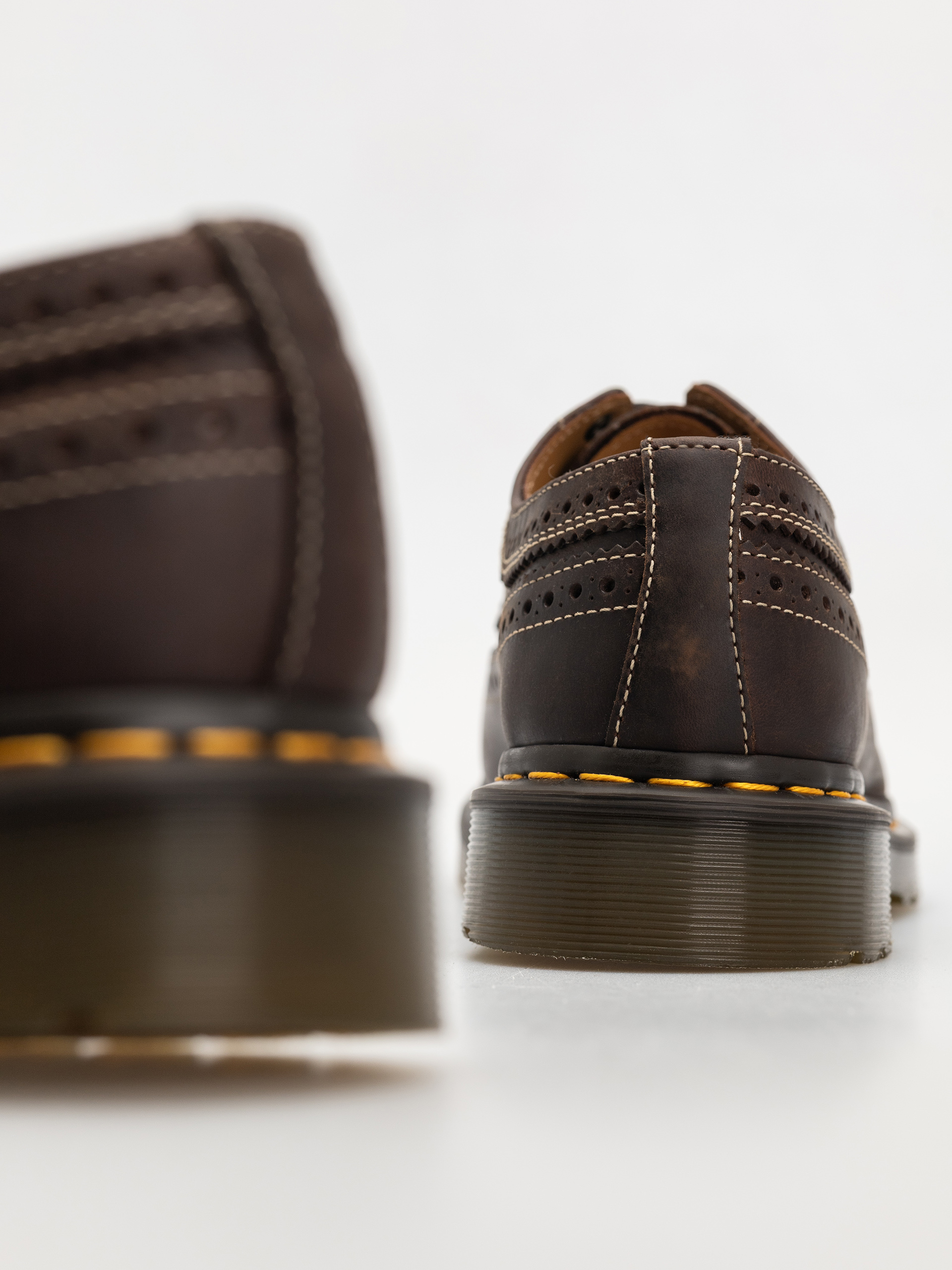 Взуття Dr. Martens 3989 YS (dark brown crazy horse)