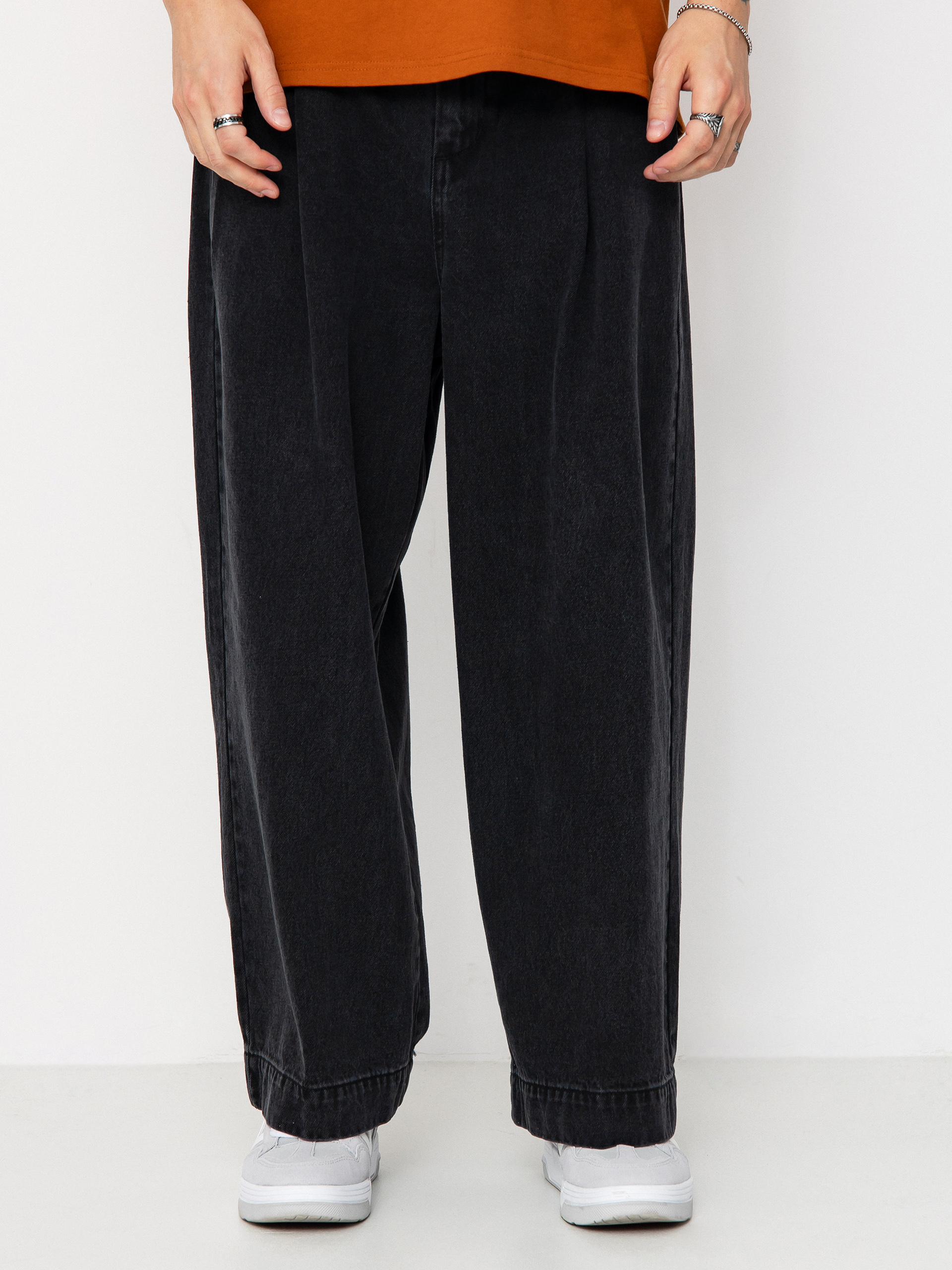 Штани OBEY Oliver Denim Pleated (faded black)