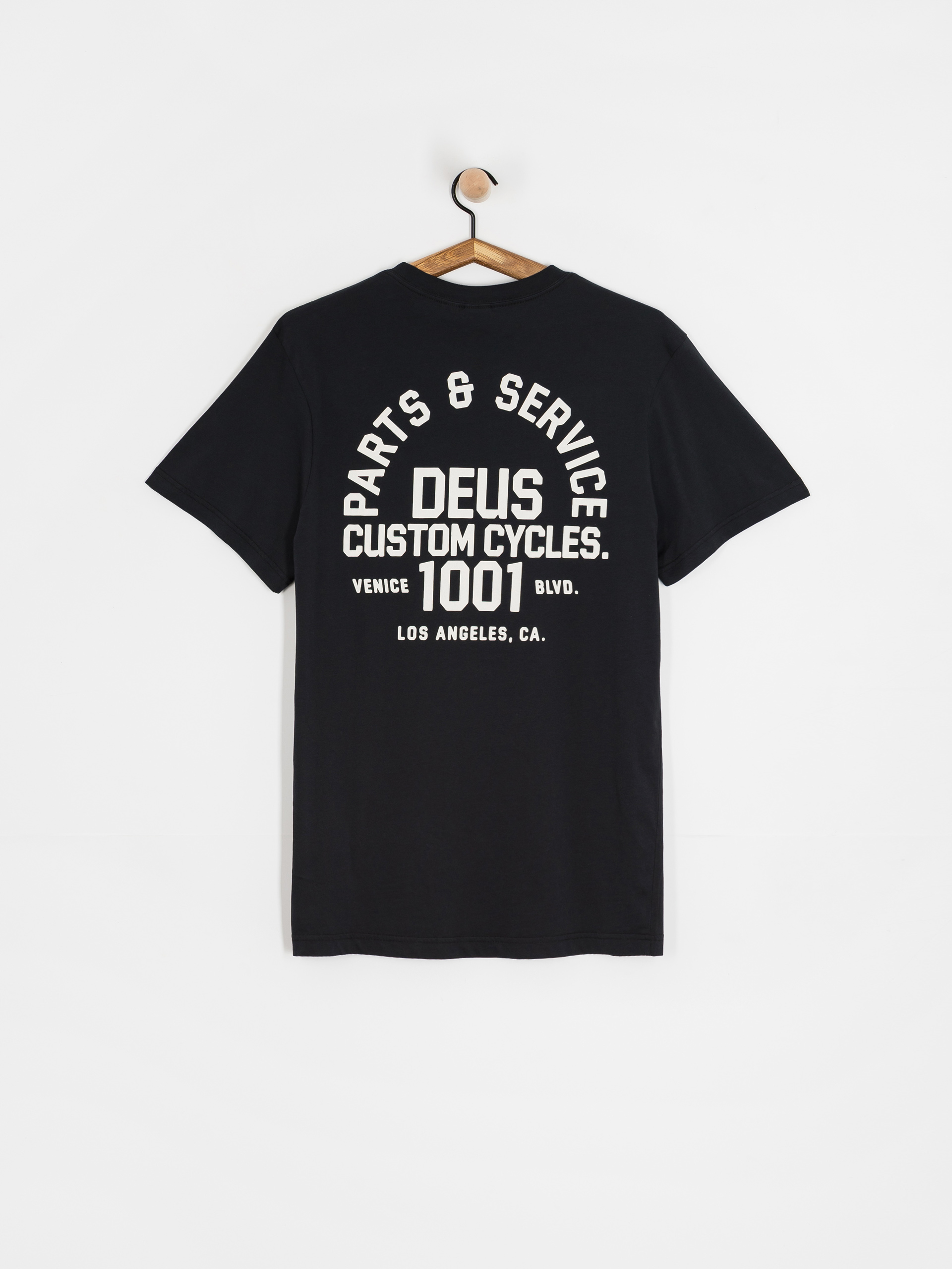 Футболка Deus Ex Machina Troop (black)
