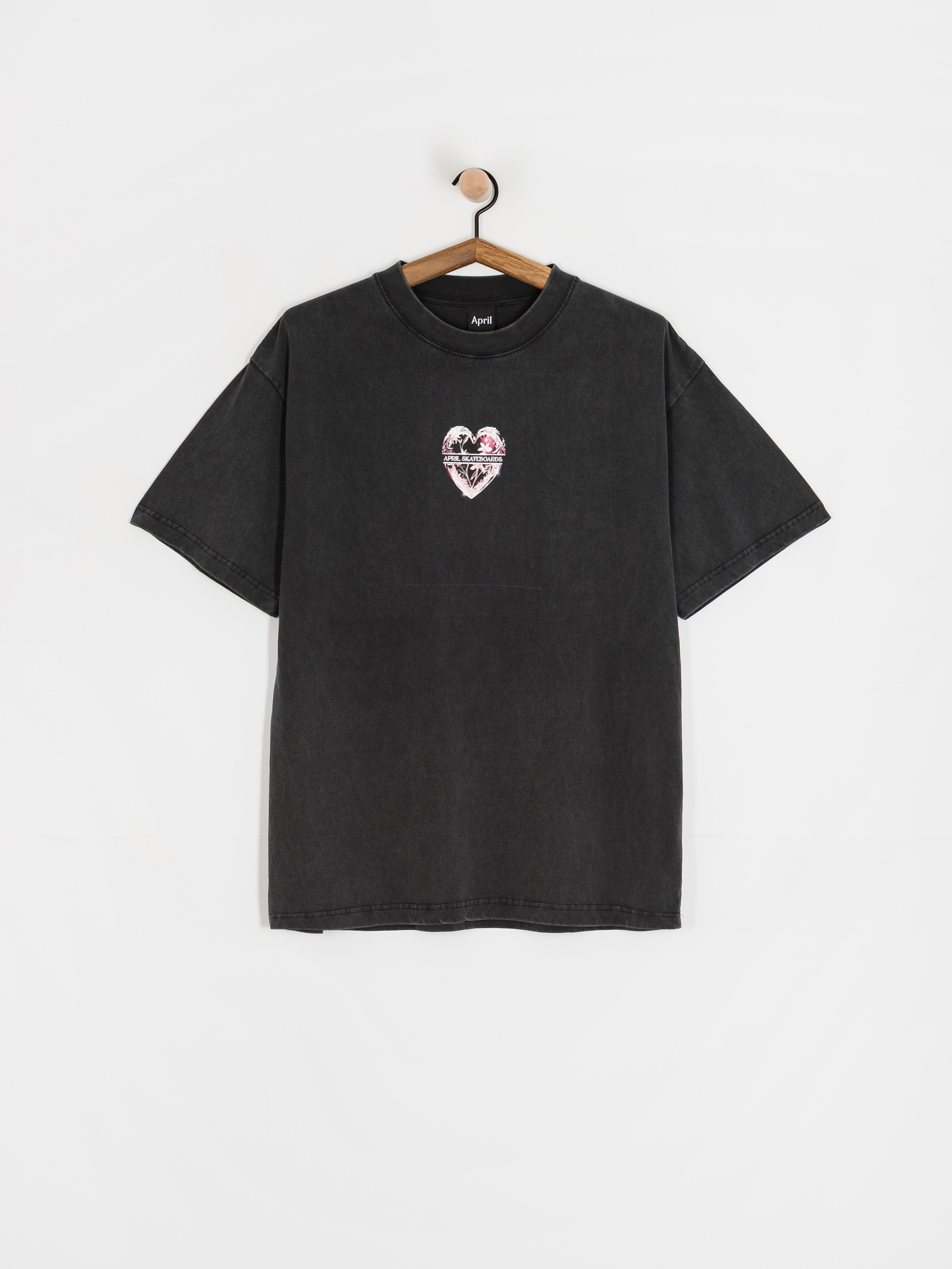 Футболка April Skateboards Heart (vintage black)