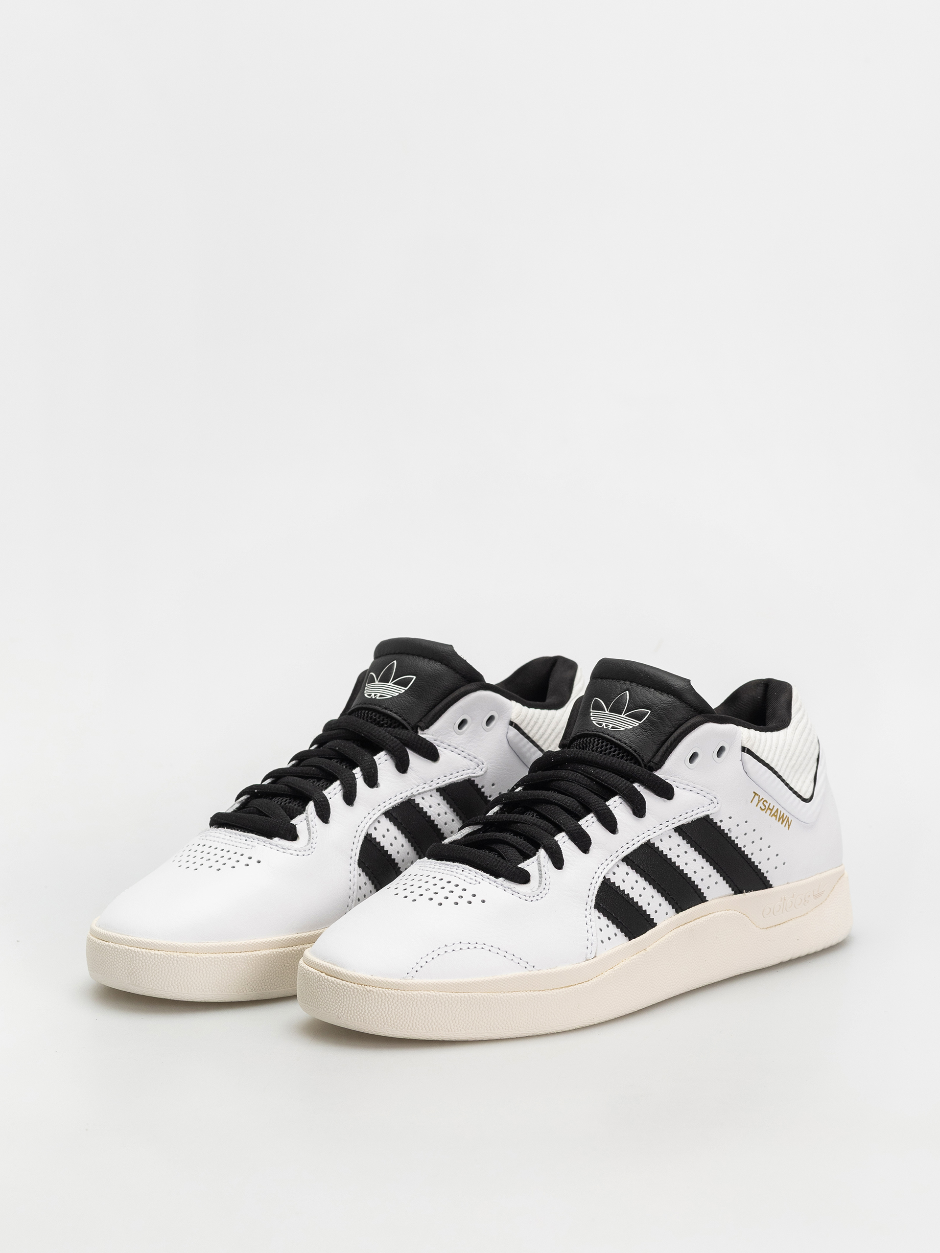 Взуття adidas Tyshawn (ftwwht/cblack/ftwwht)