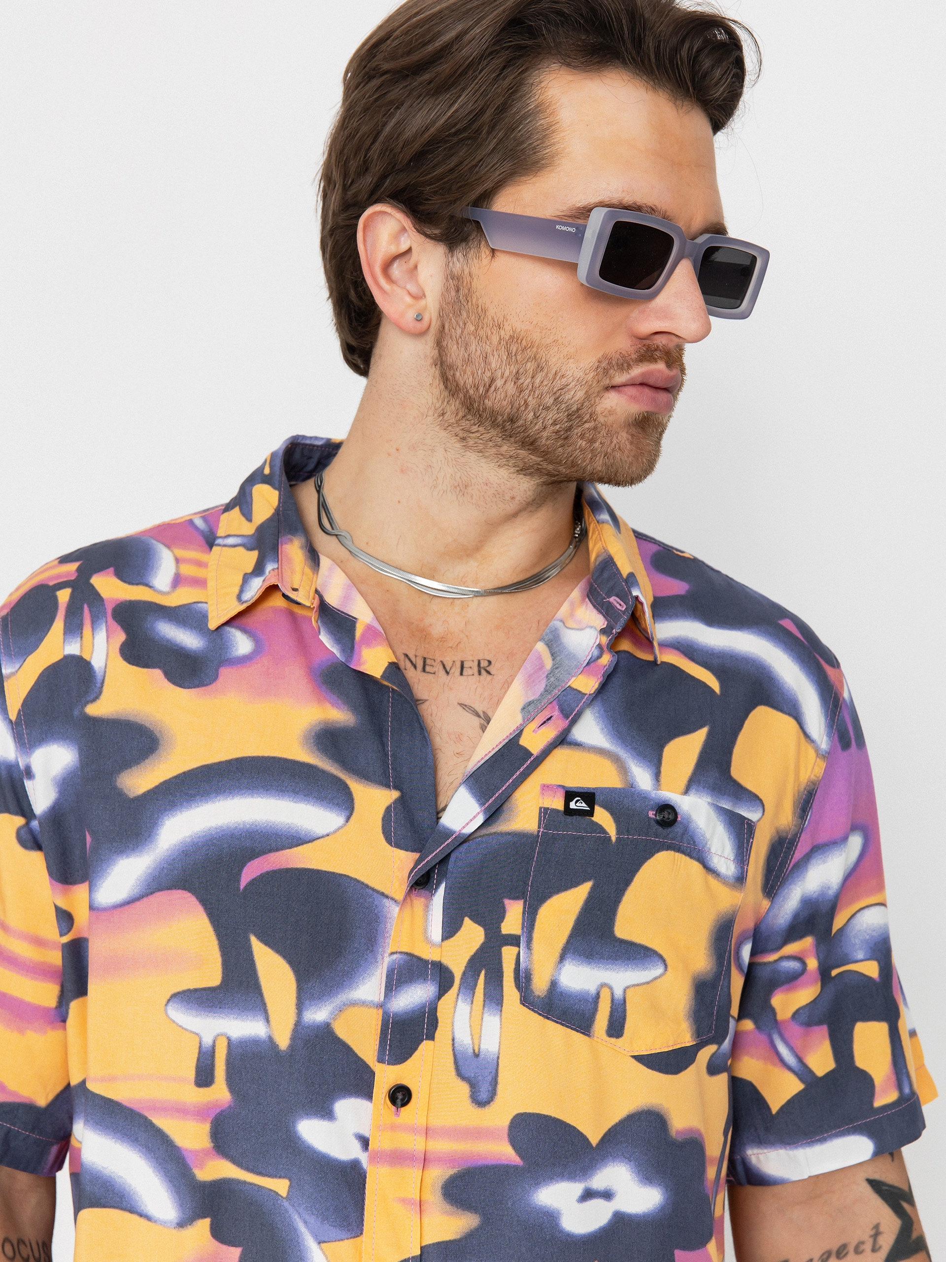 Сорочка Quiksilver Safe Paradise (vintage violet biophilia)