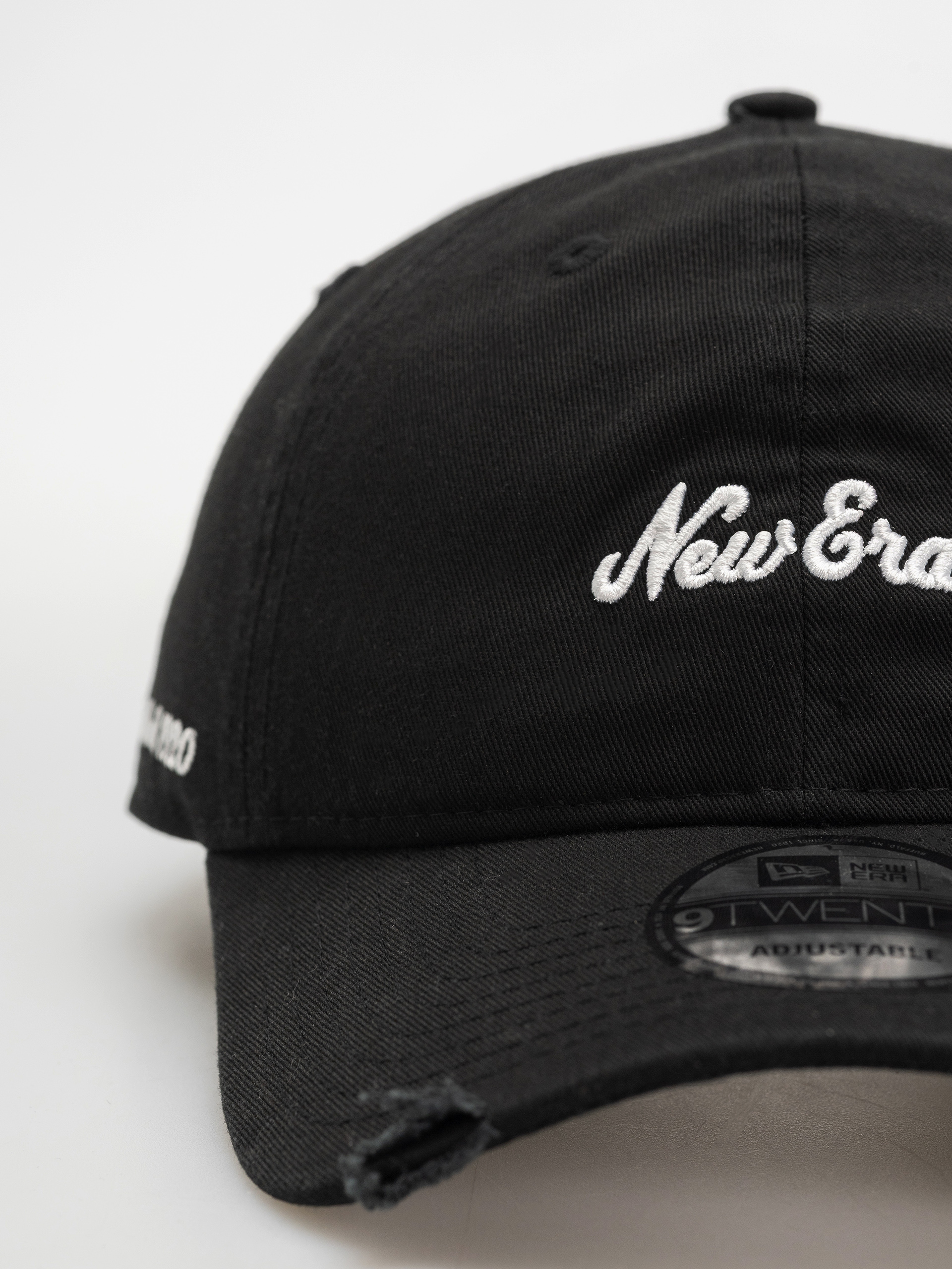 Кепка New Era Distress 9Twenty (black)