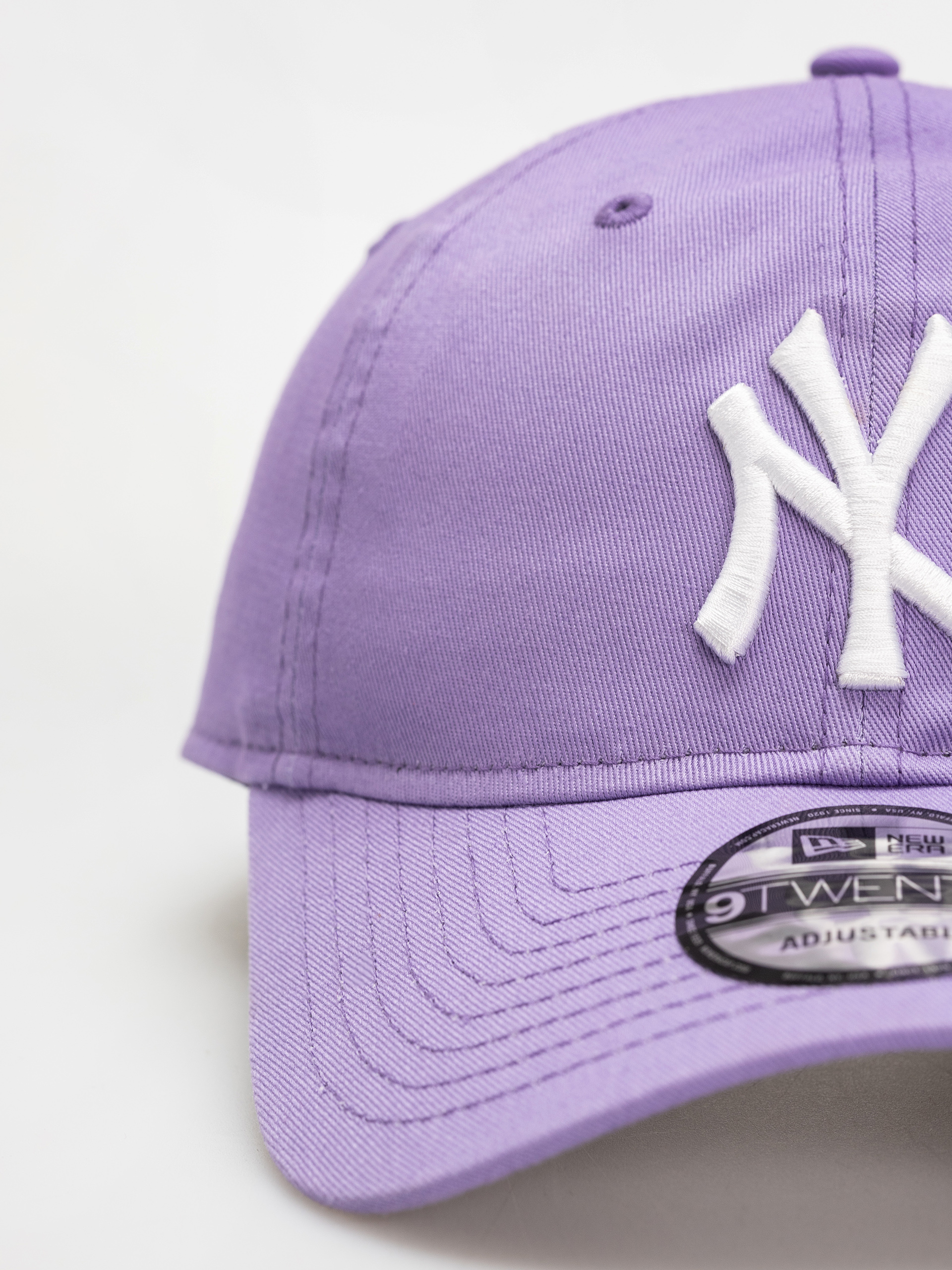 Кепка New Era League Essential 9Twenty New York Yankees (violet)