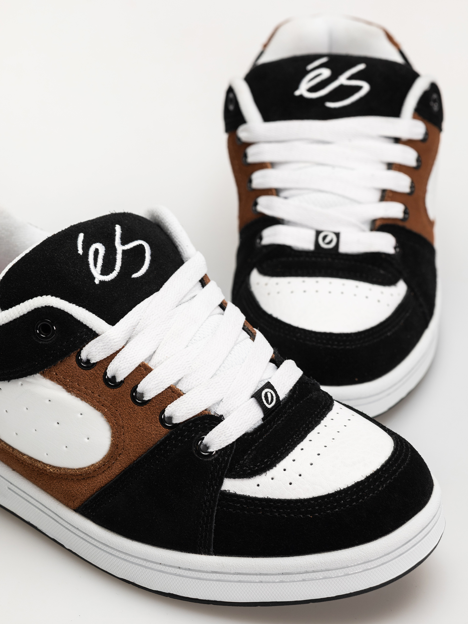 Взуття eS Accel Og (brown/black/white)