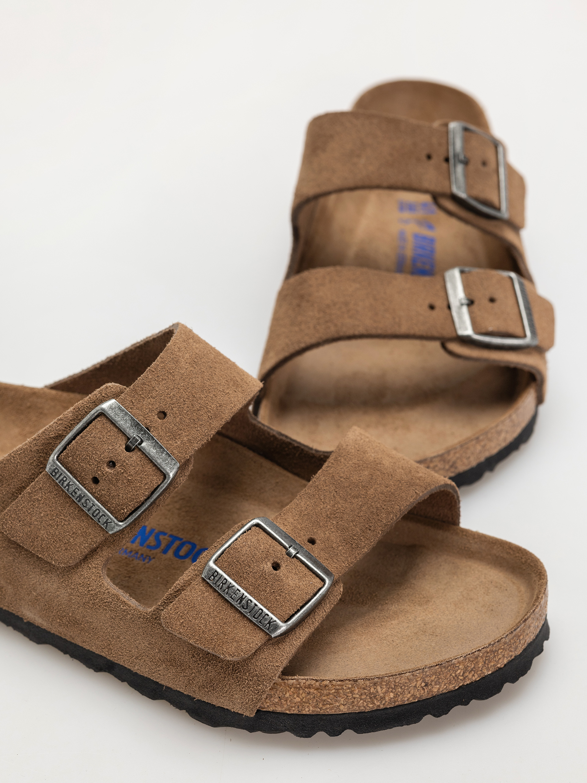Шльопанці Birkenstock Arizona Suede Leather Regular (dark tea)