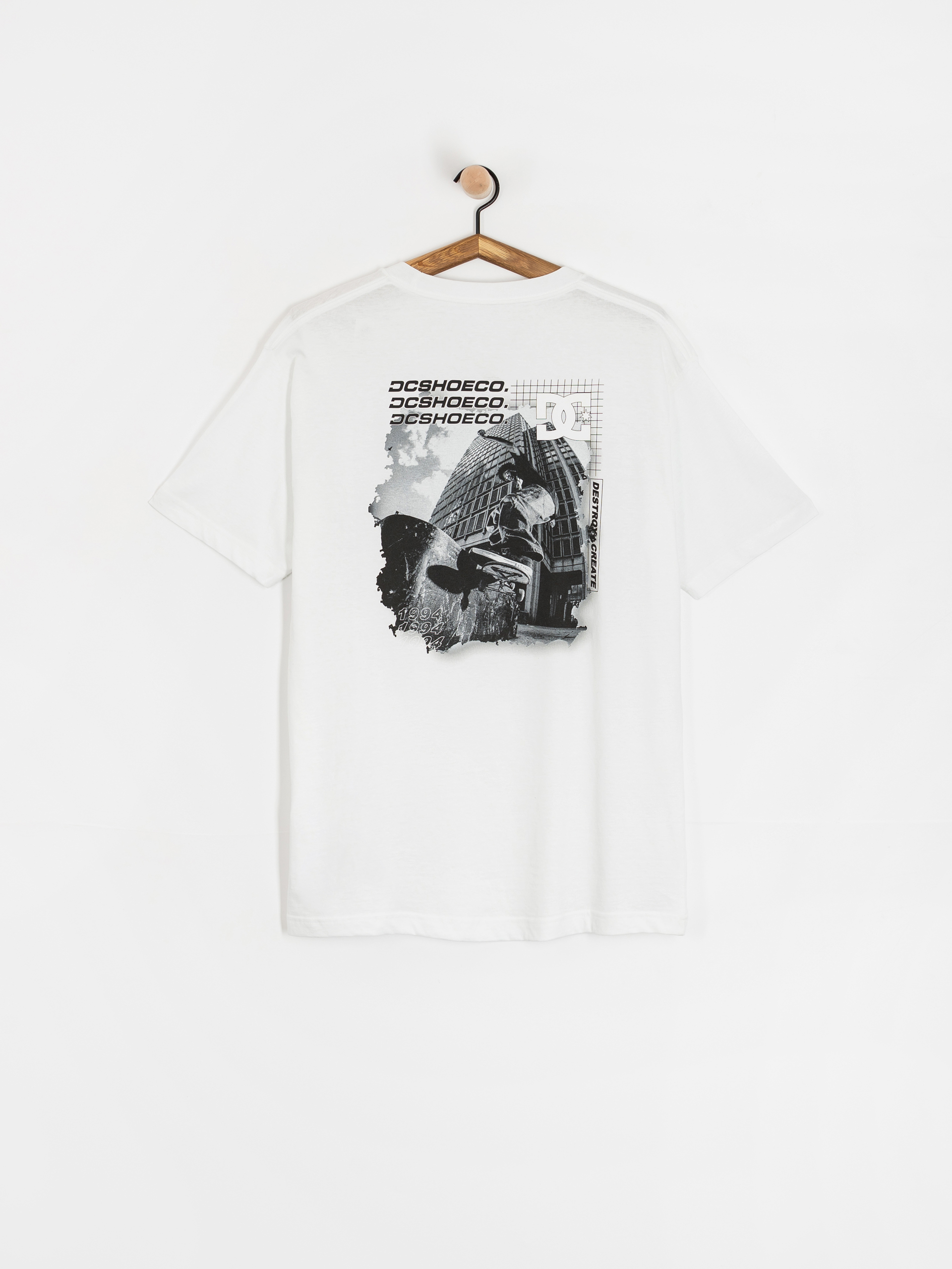 Футболка DC Whereabouts (white)