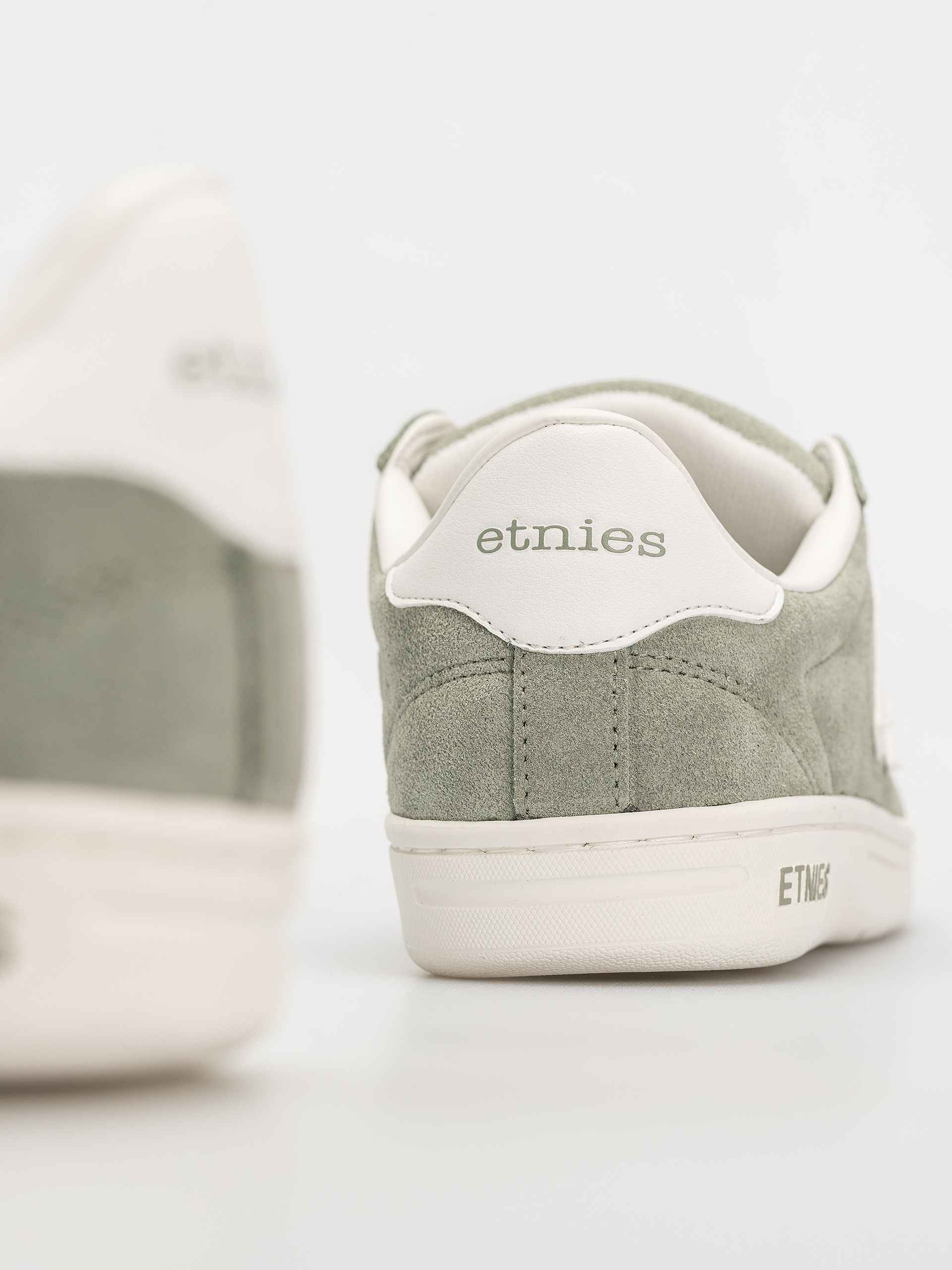 Взуття Etnies Locut (sage)