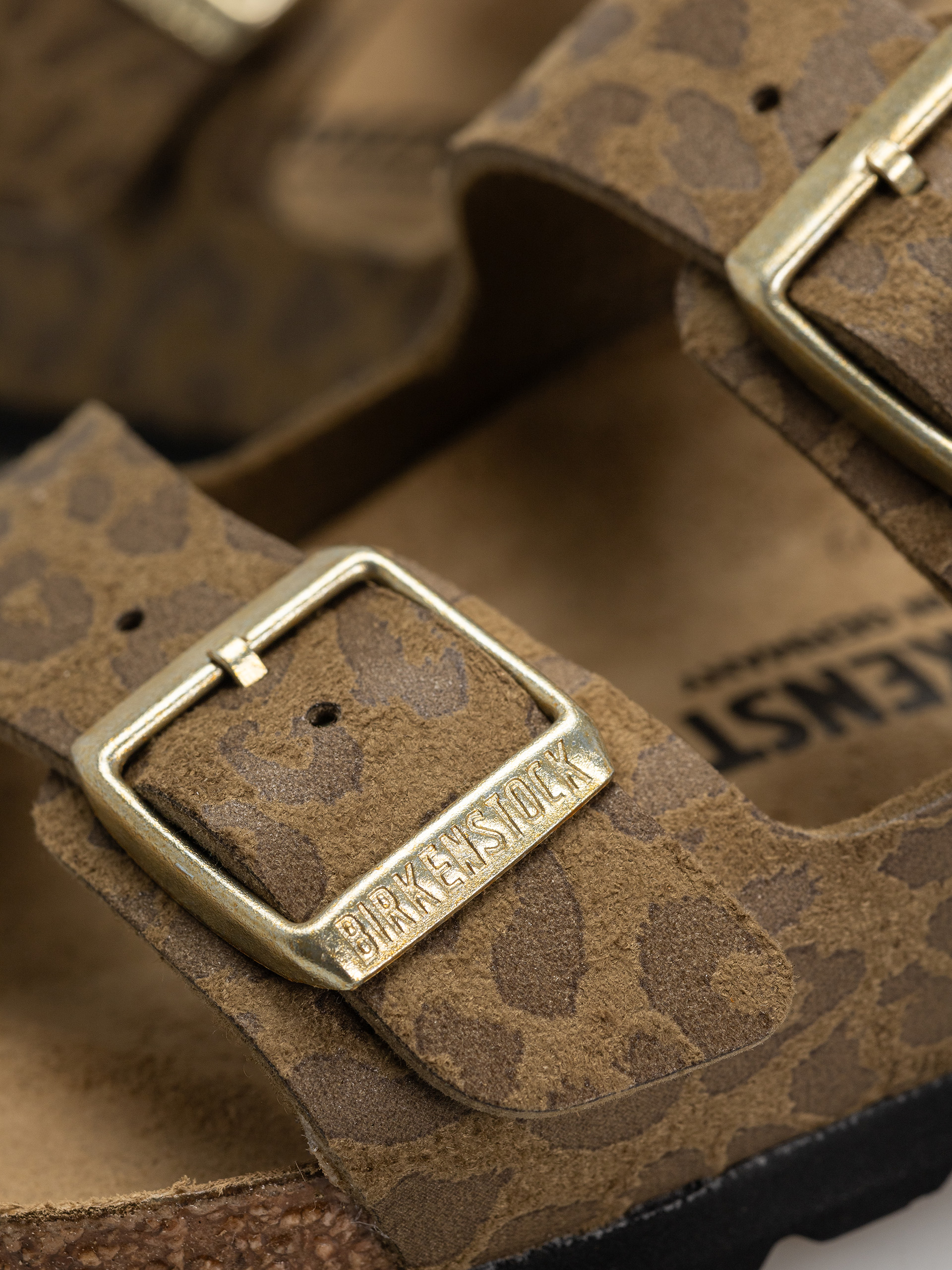 Шльопанці Birkenstock Arizona Synthetics Narrow Wmn (leo khaki)