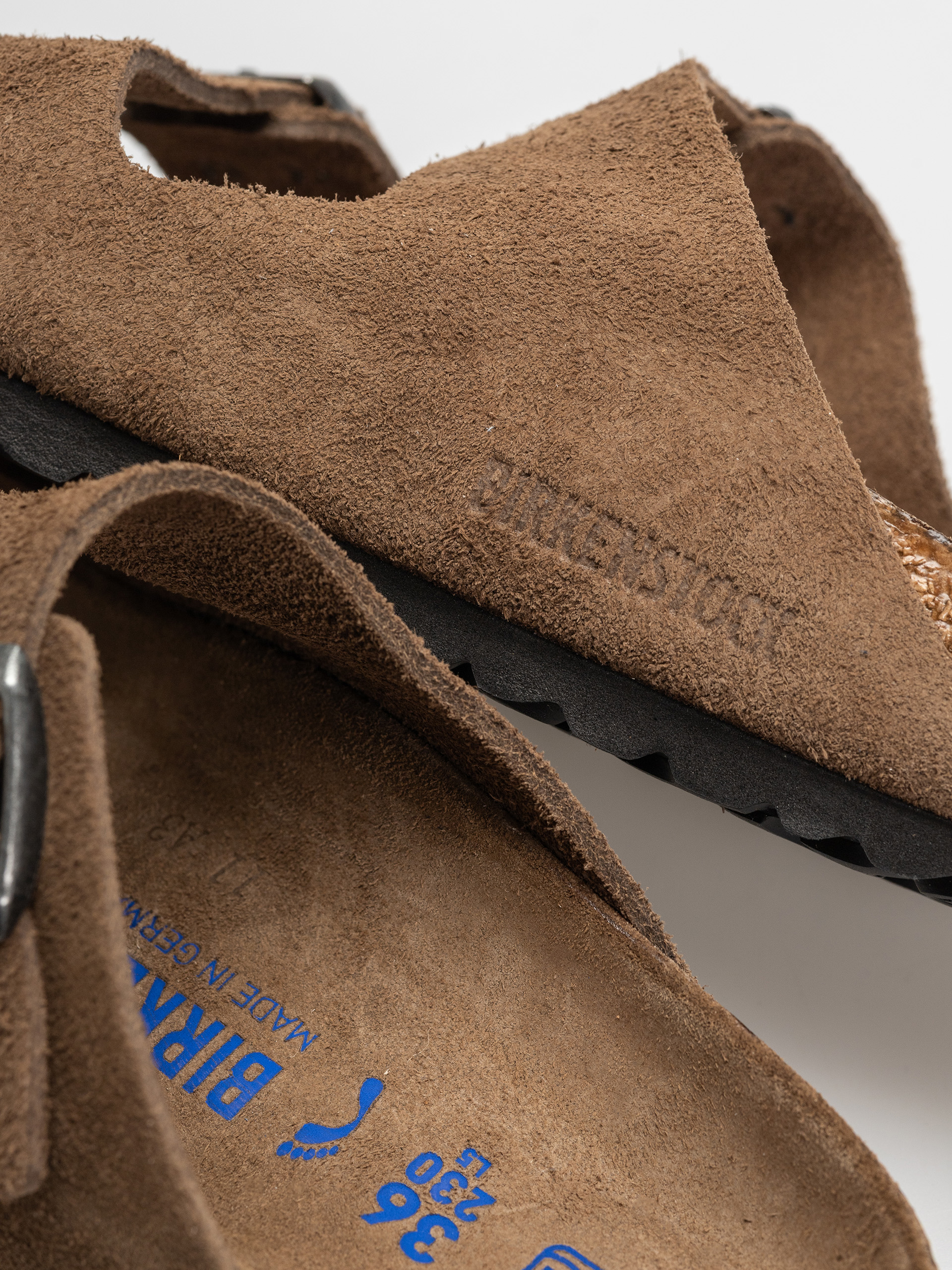 Шльопанці Birkenstock Arizona Suede Leather Narrow Wmn (dark tea)